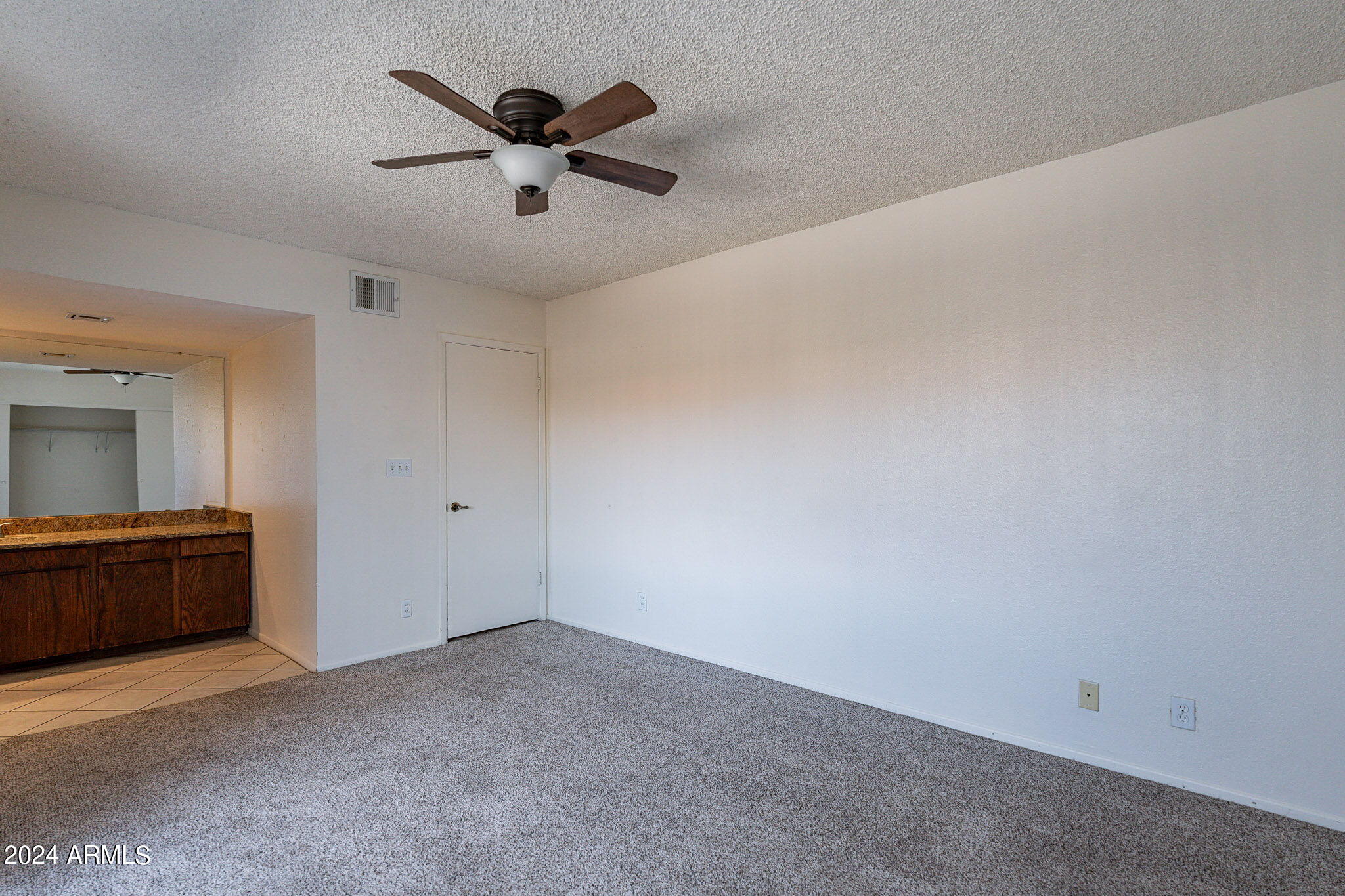 1730 W EMELITA Avenue, 2014