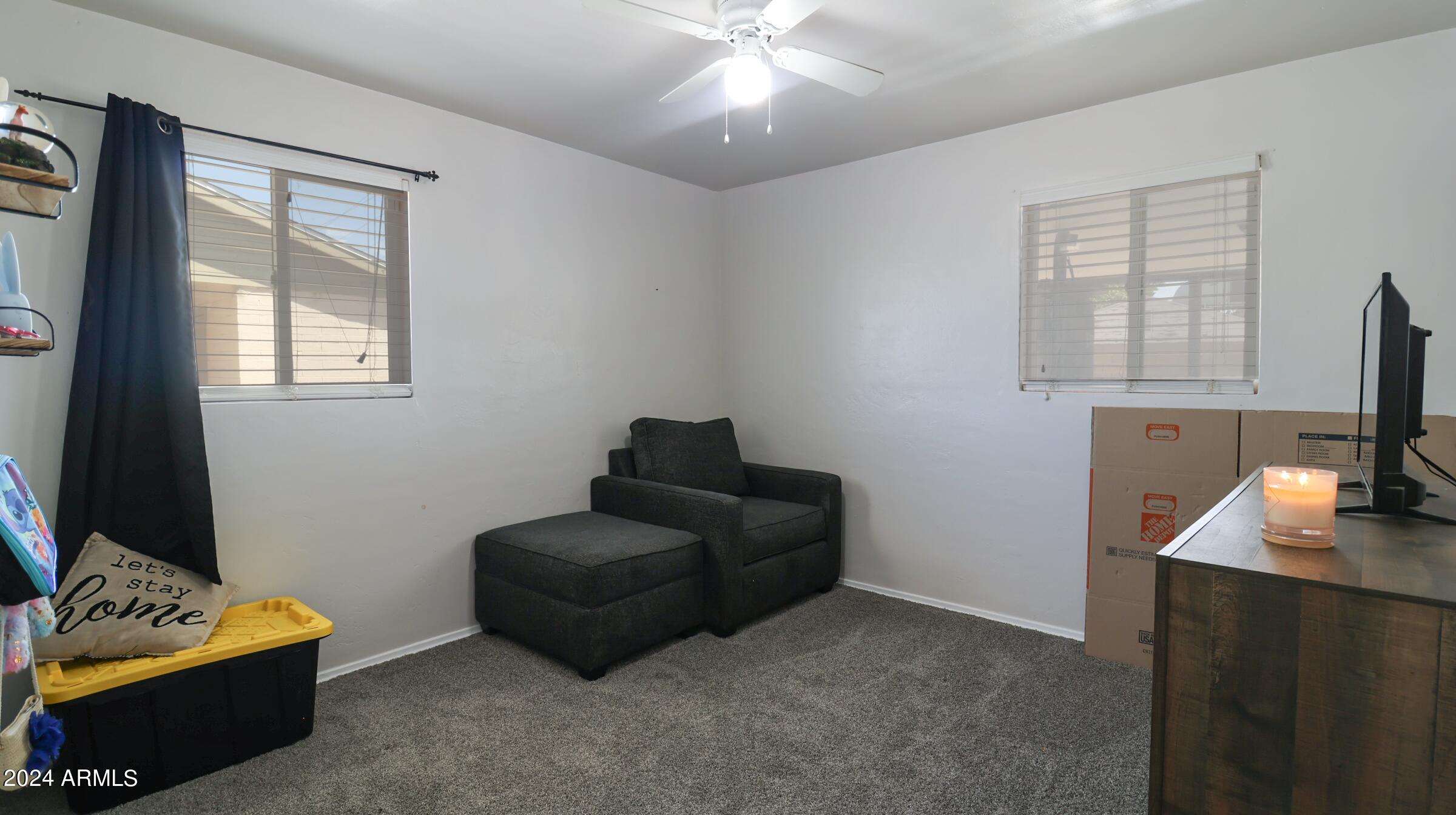 3321 W SOLANO Drive S