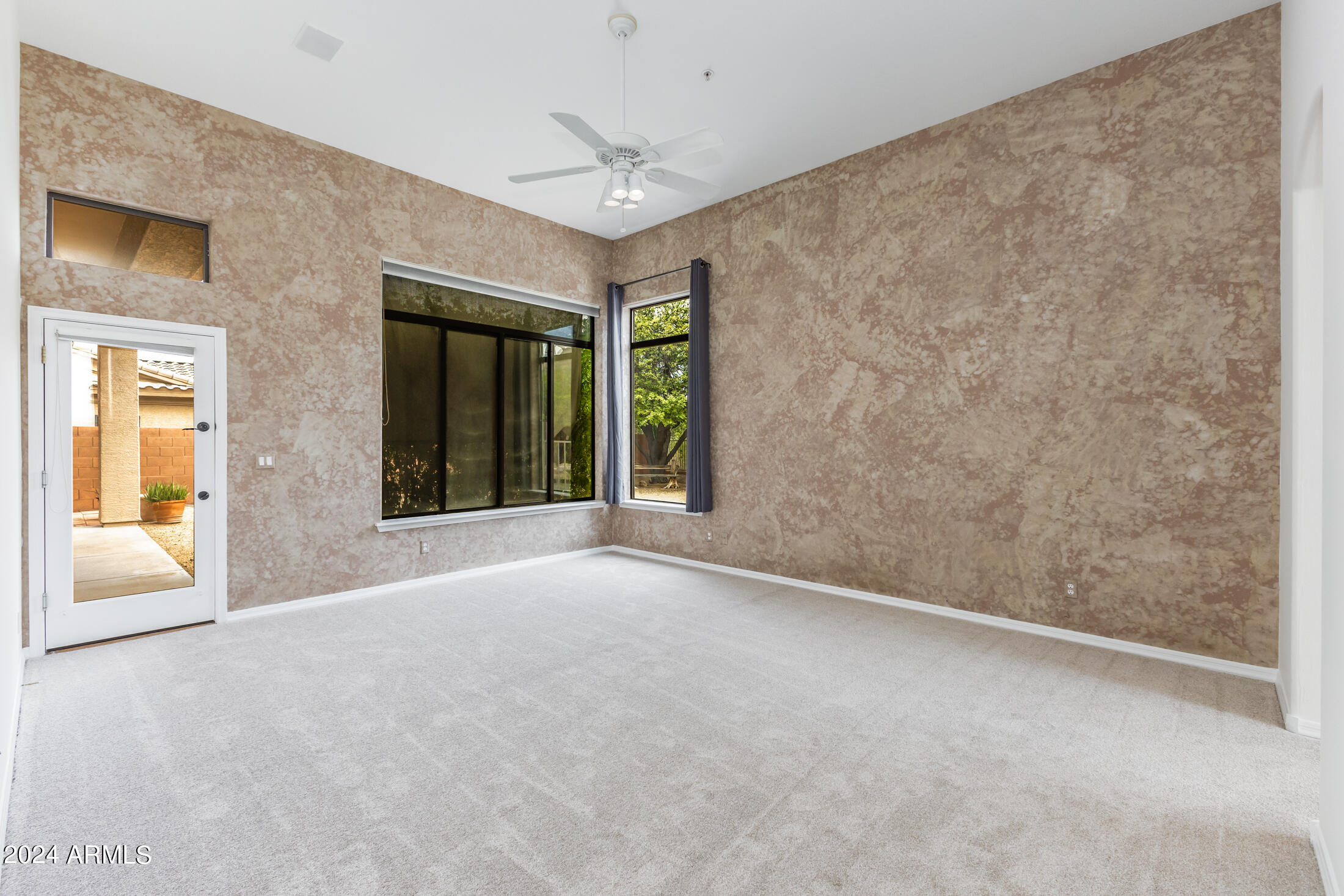 13078 E JENAN Drive