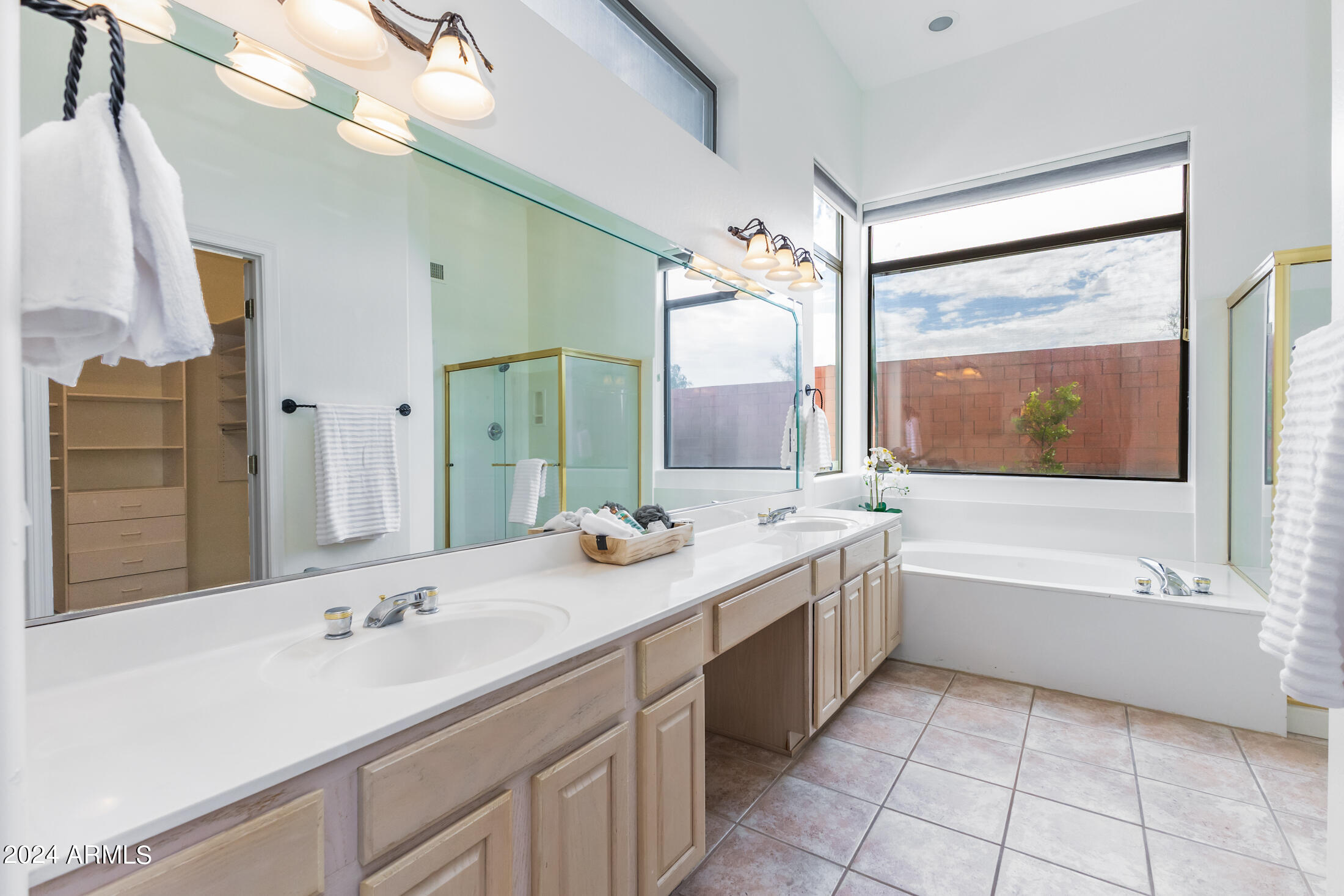 13078 E JENAN Drive