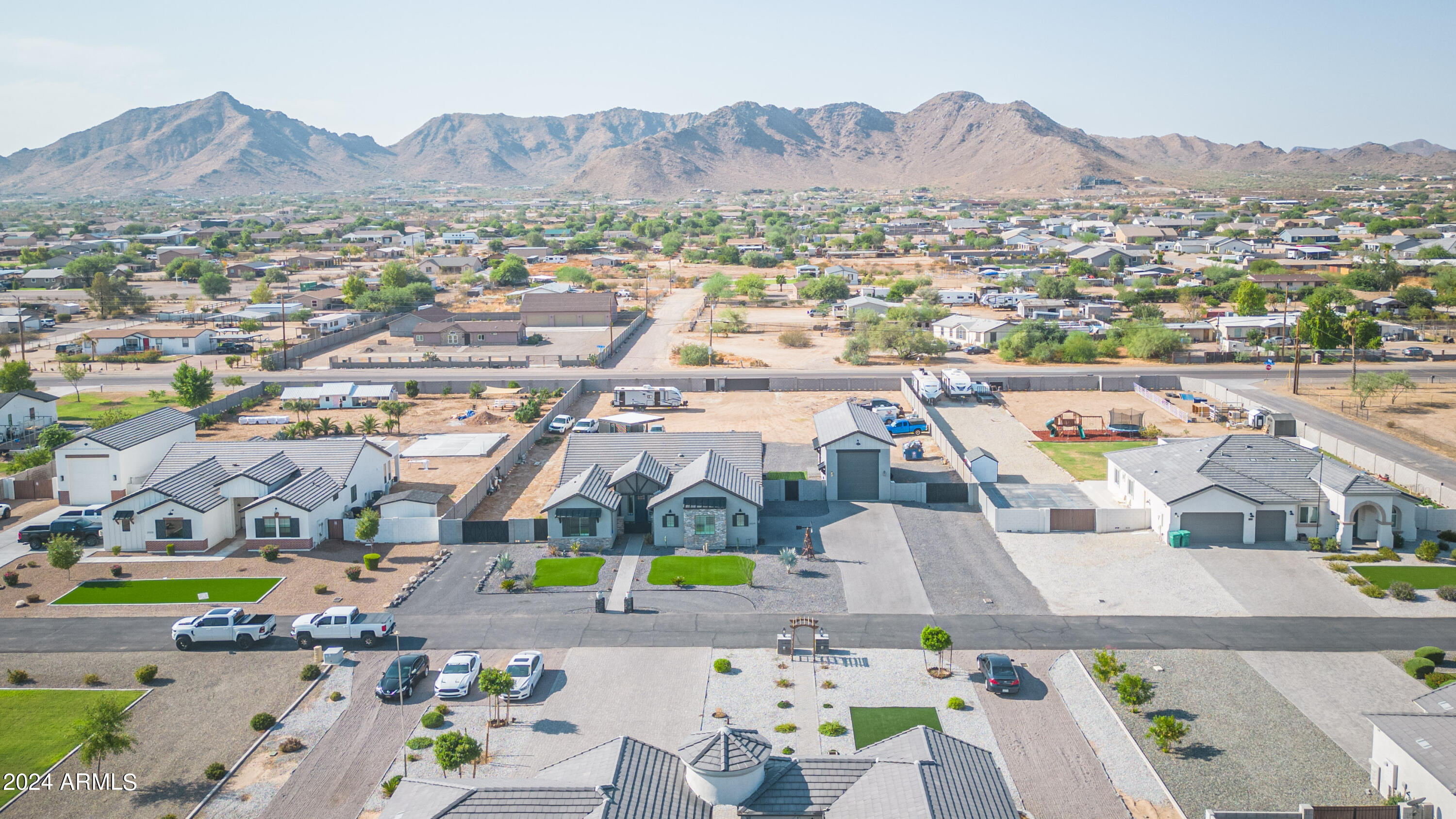 20319 E ORCHARD Lane