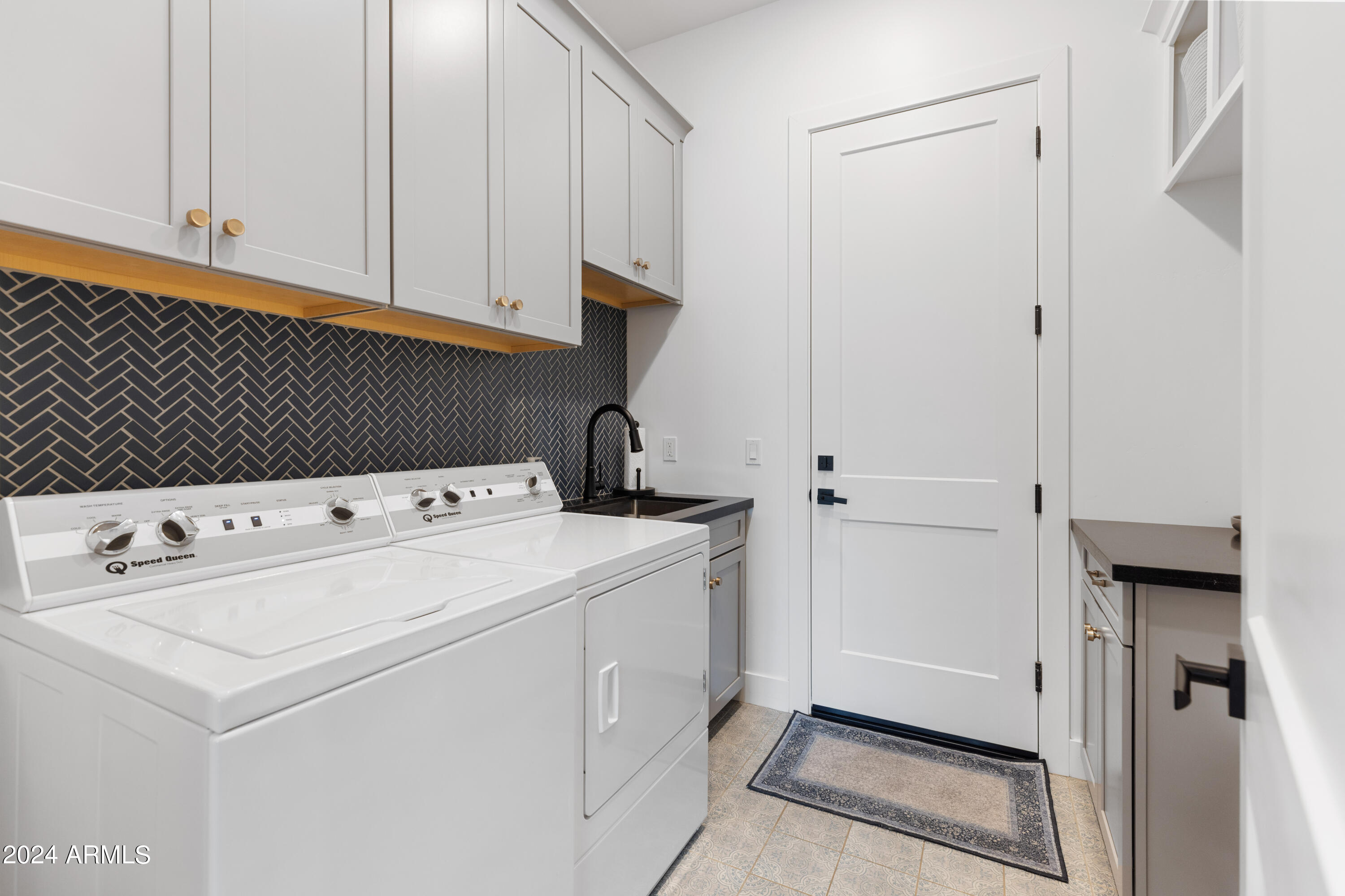 20319 E ORCHARD Lane