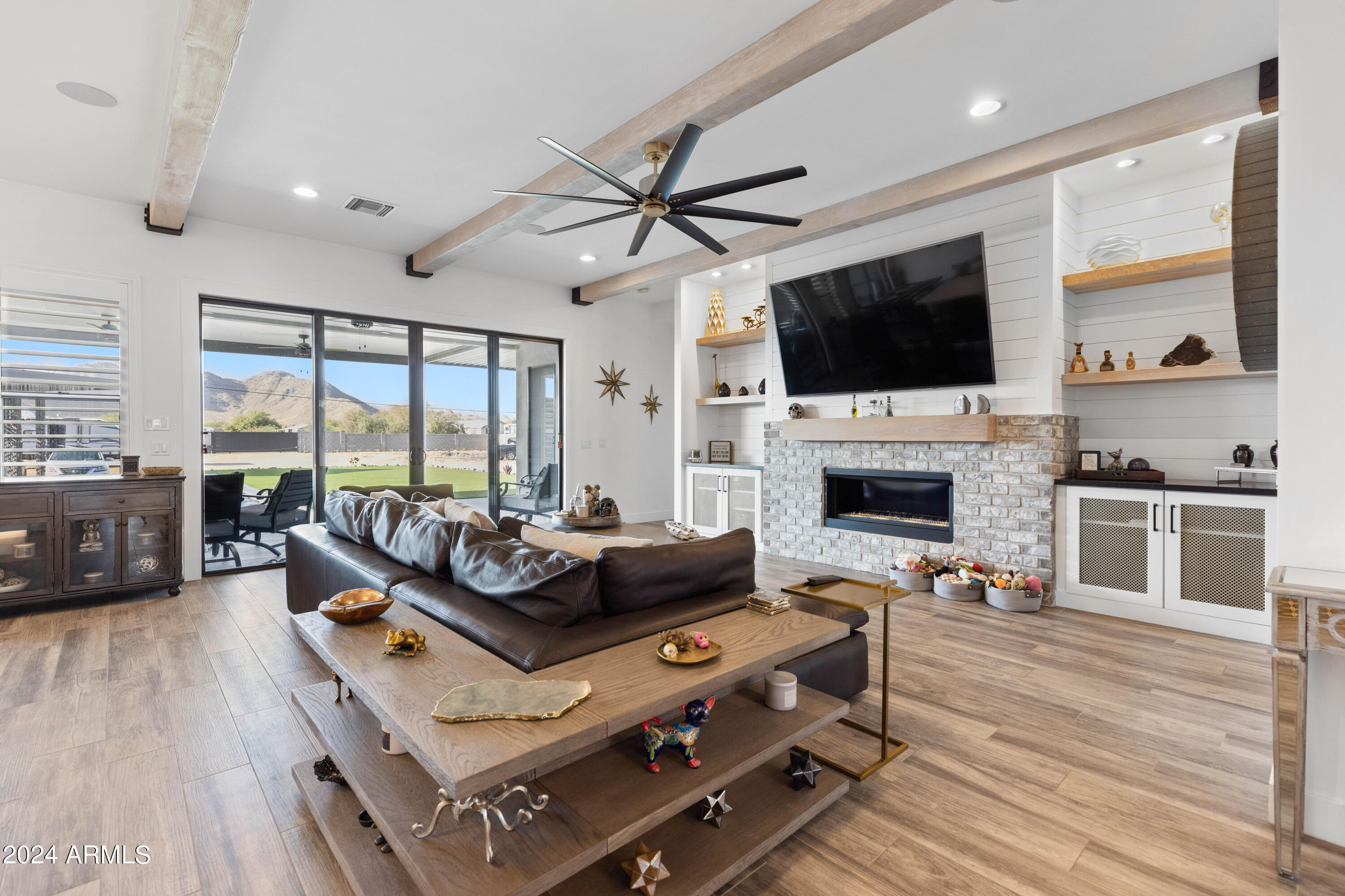 20319 E ORCHARD Lane