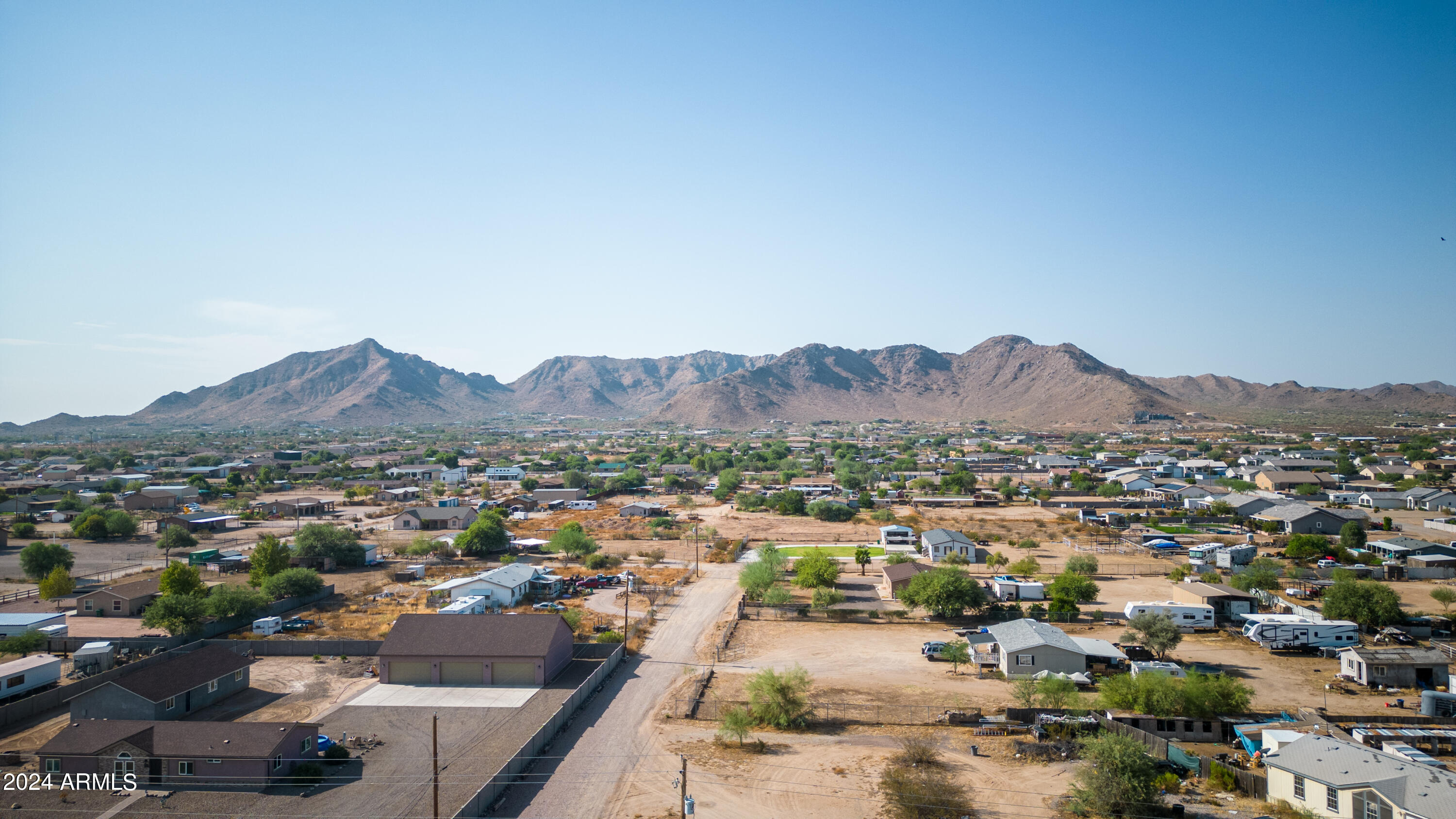 20319 E ORCHARD Lane