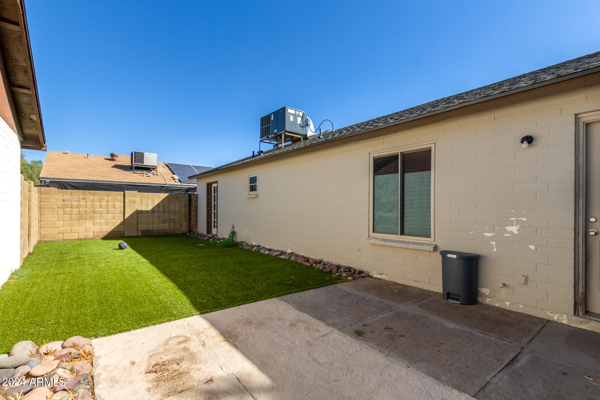 1055 N RECKER Road # 1189