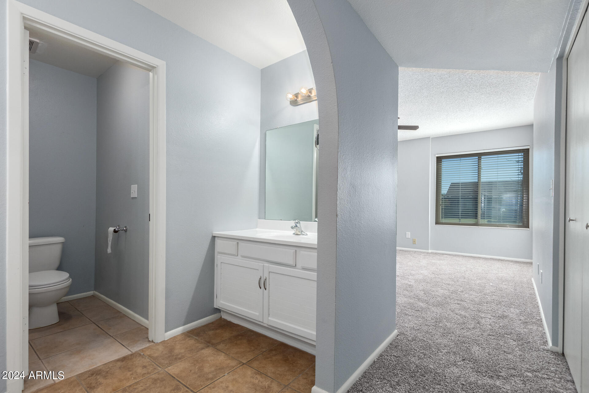 1055 N RECKER Road # 1189