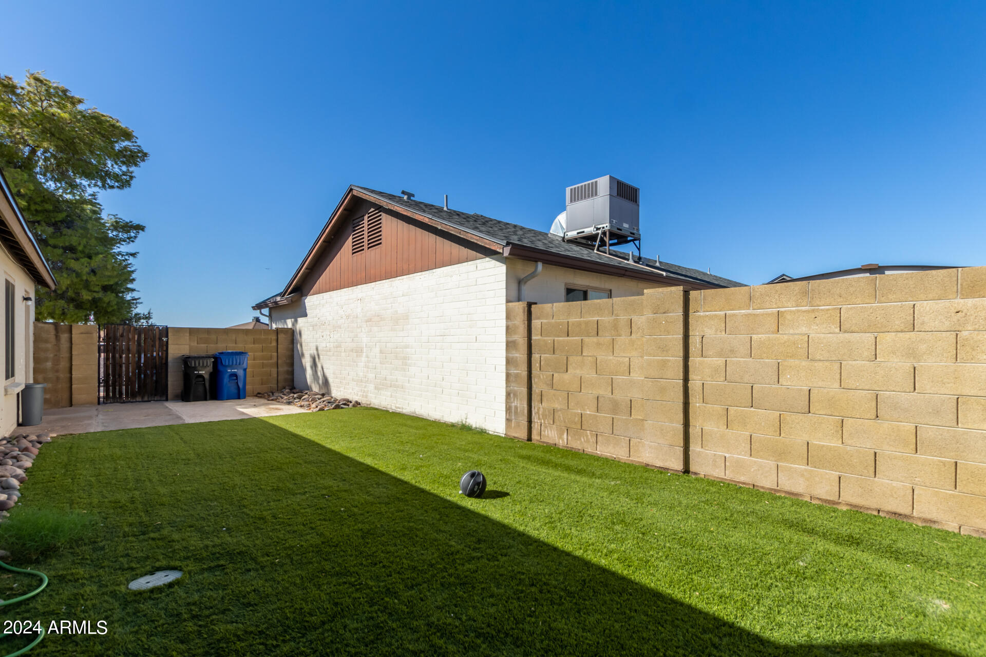 1055 N RECKER Road # 1189
