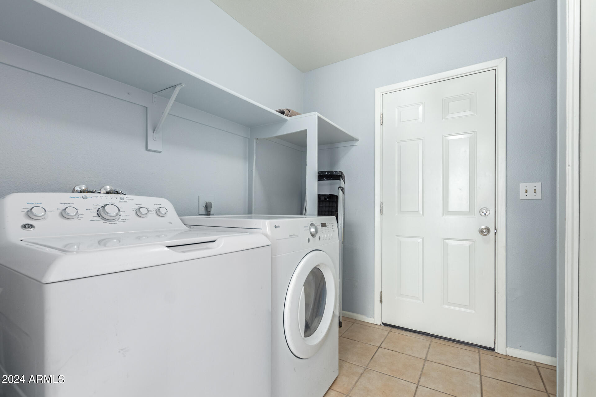 1055 N RECKER Road # 1189