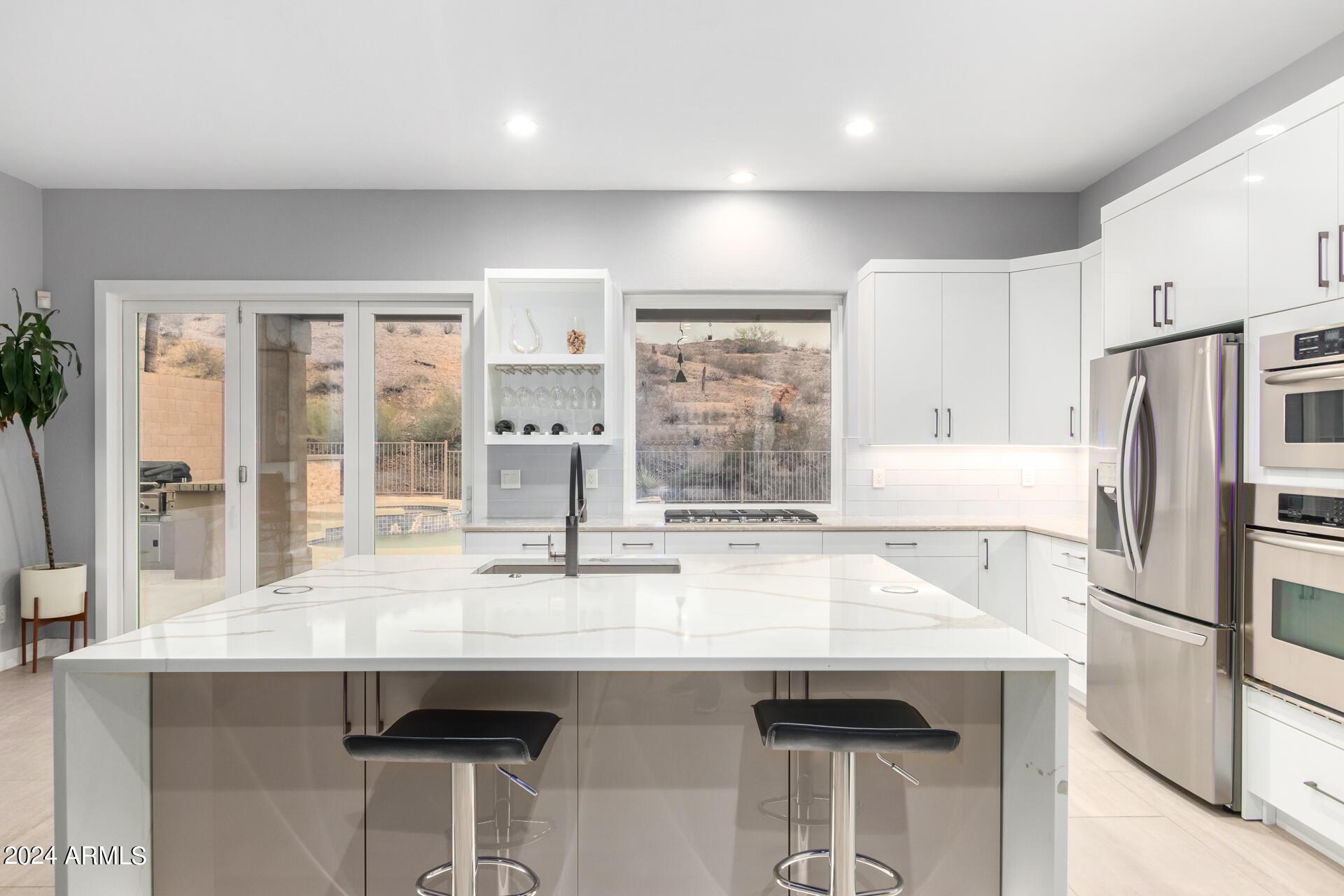 265 W MOUNTAIN SKY Avenue
