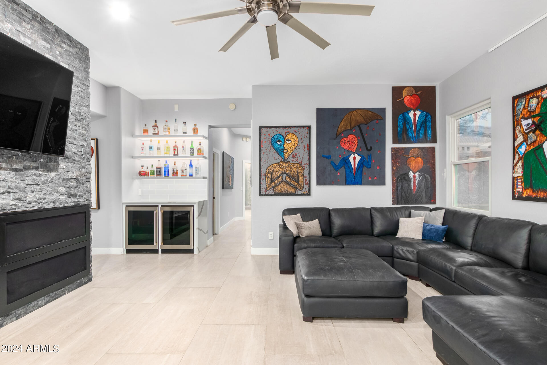 265 W MOUNTAIN SKY Avenue
