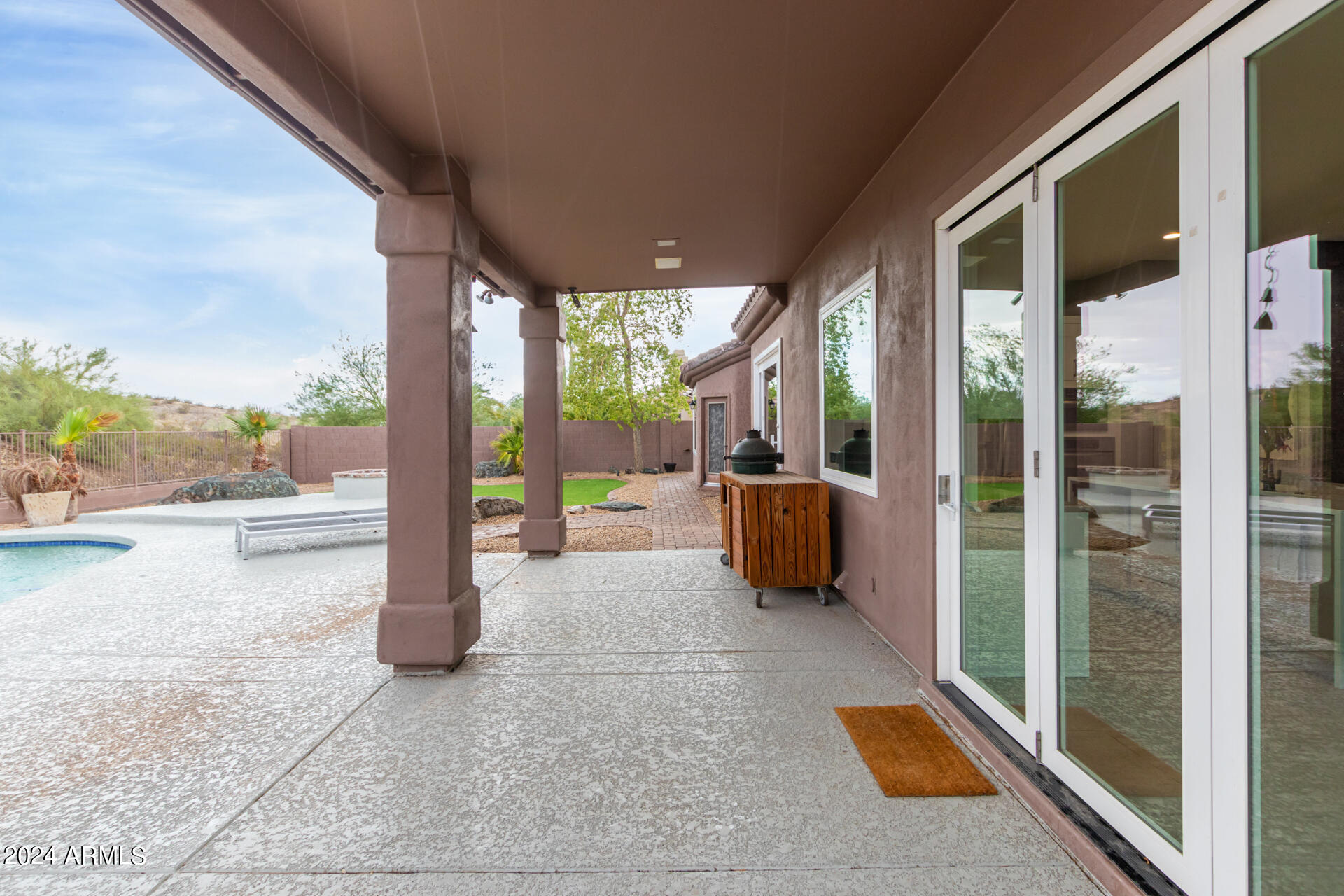 265 W MOUNTAIN SKY Avenue