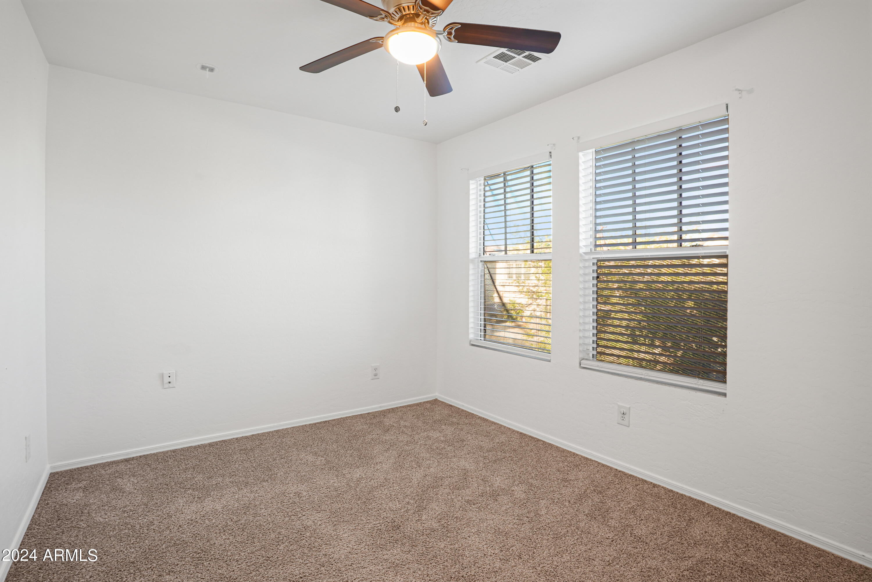 11748 N 148TH Avenue