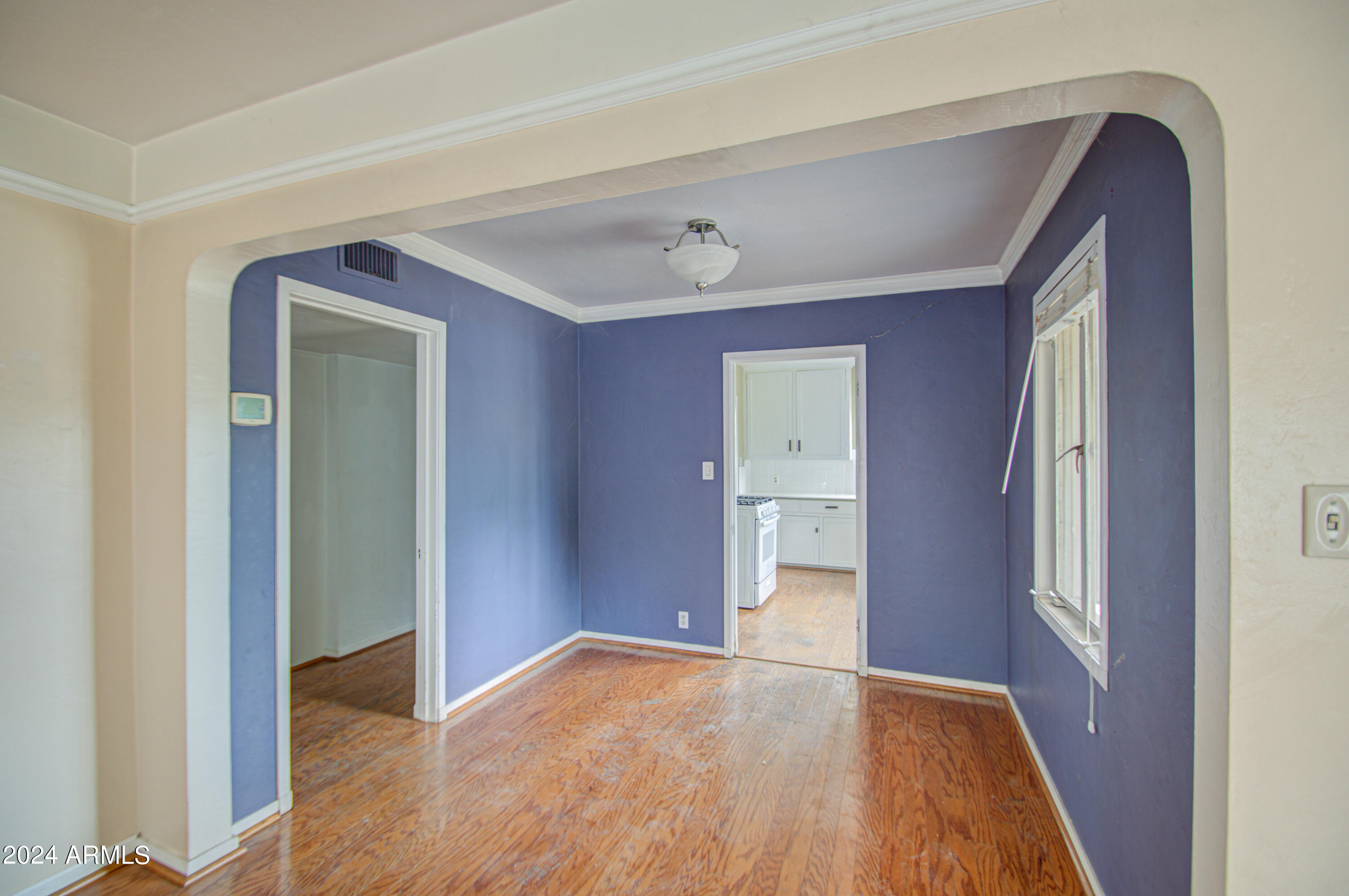 1114 W HEATHERBRAE Drive
