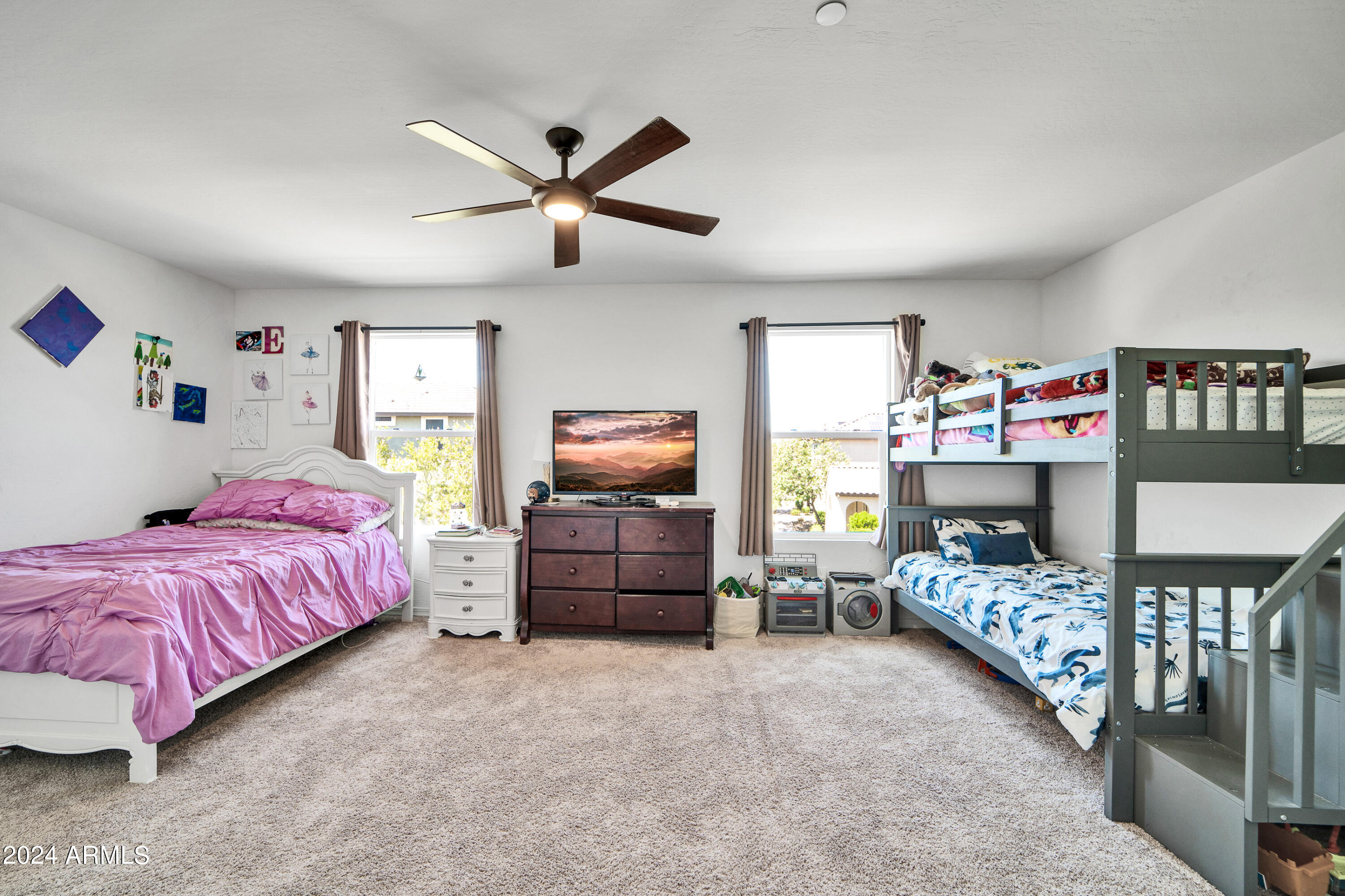 12313 W ESSIG Way