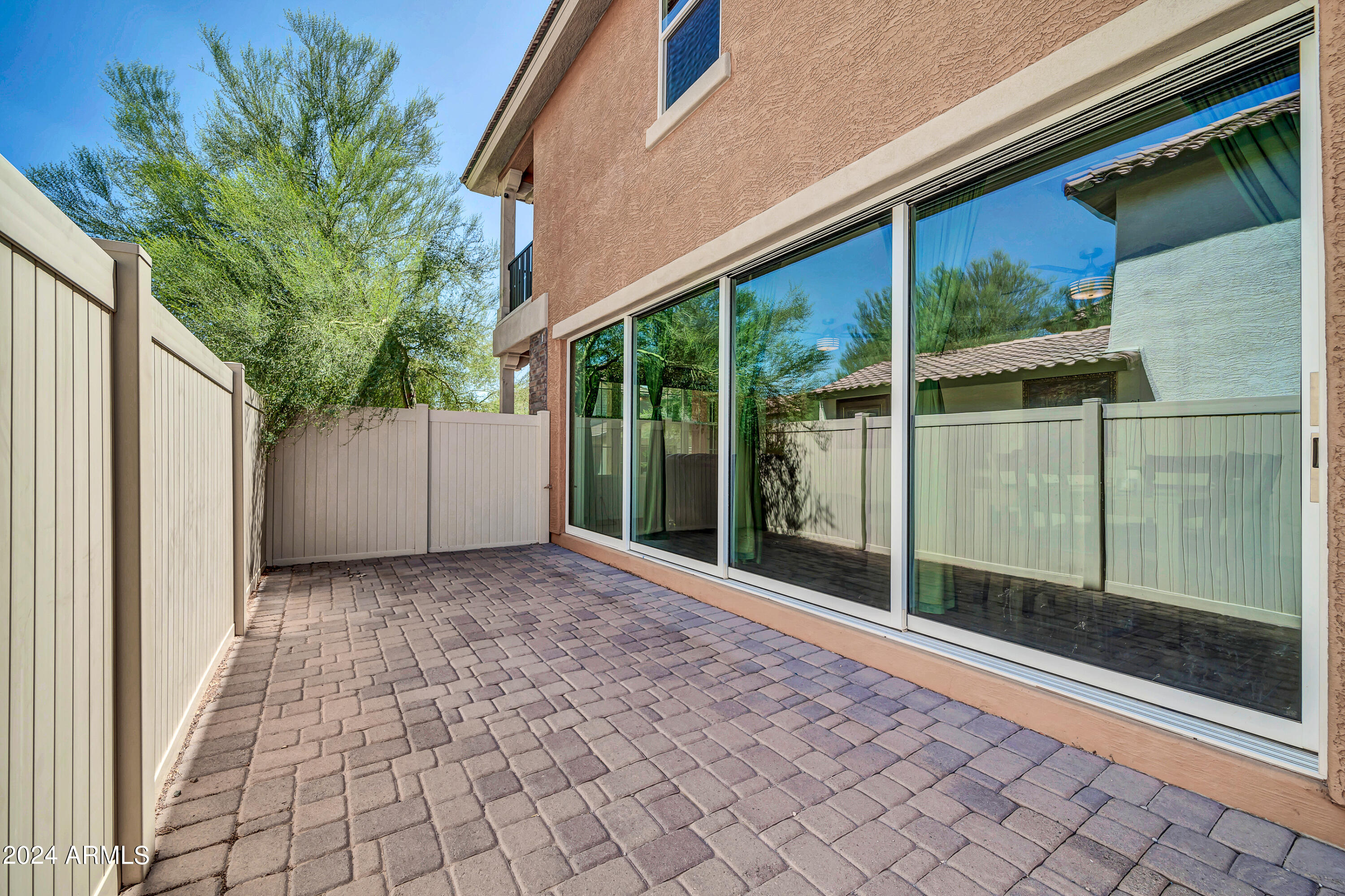 12313 W ESSIG Way