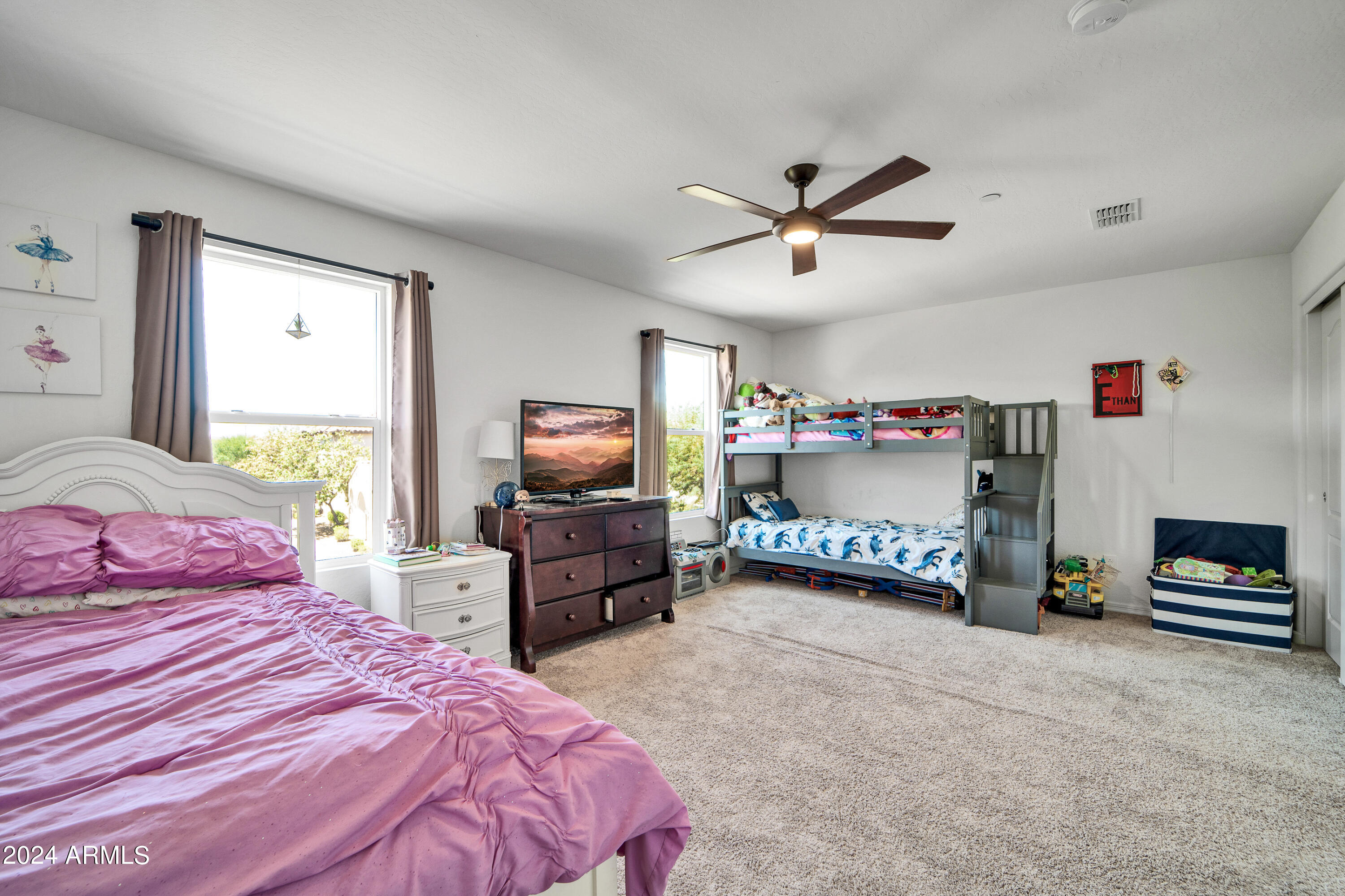 12313 W ESSIG Way