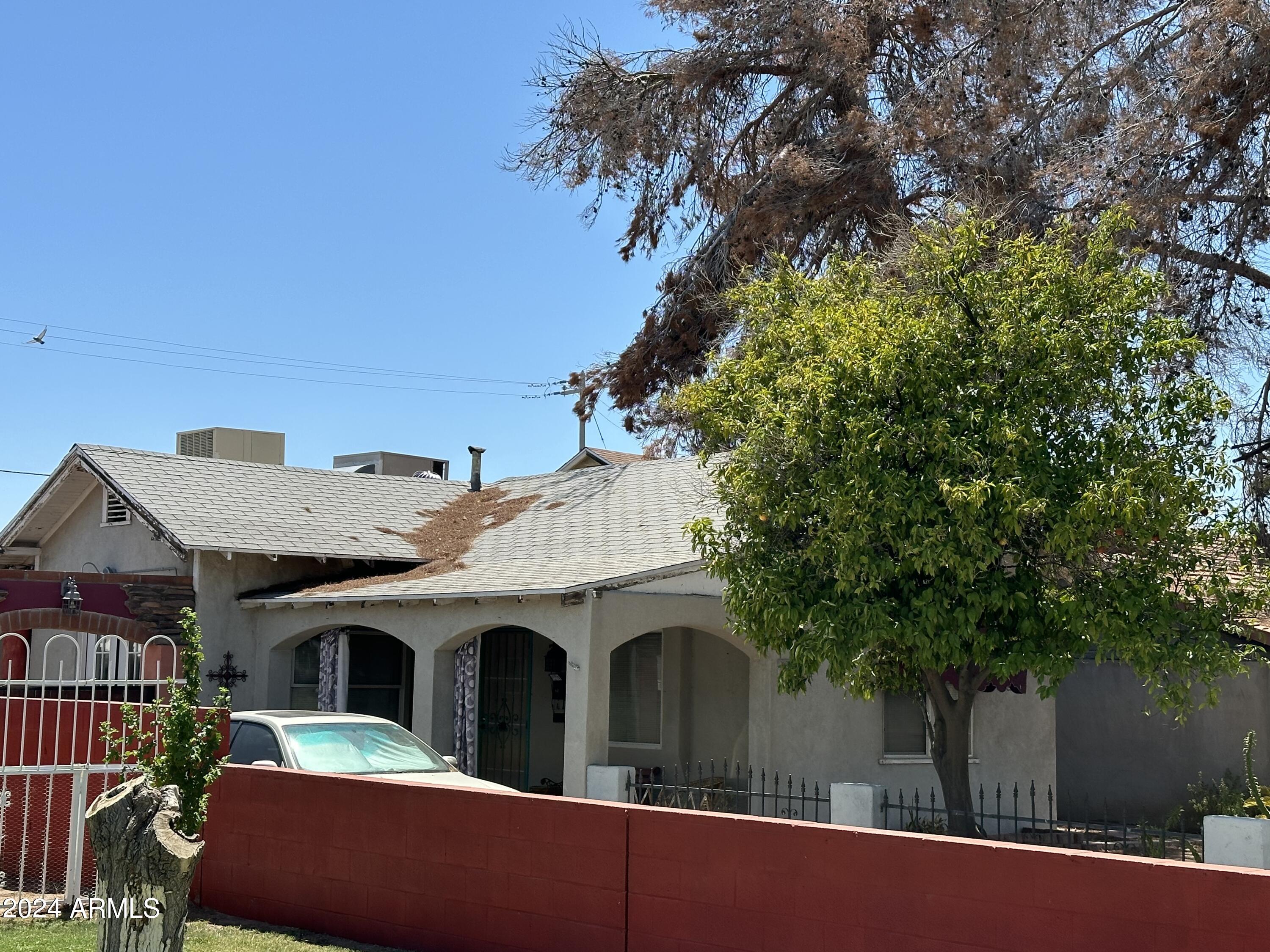 1509 E WILLETTA Street