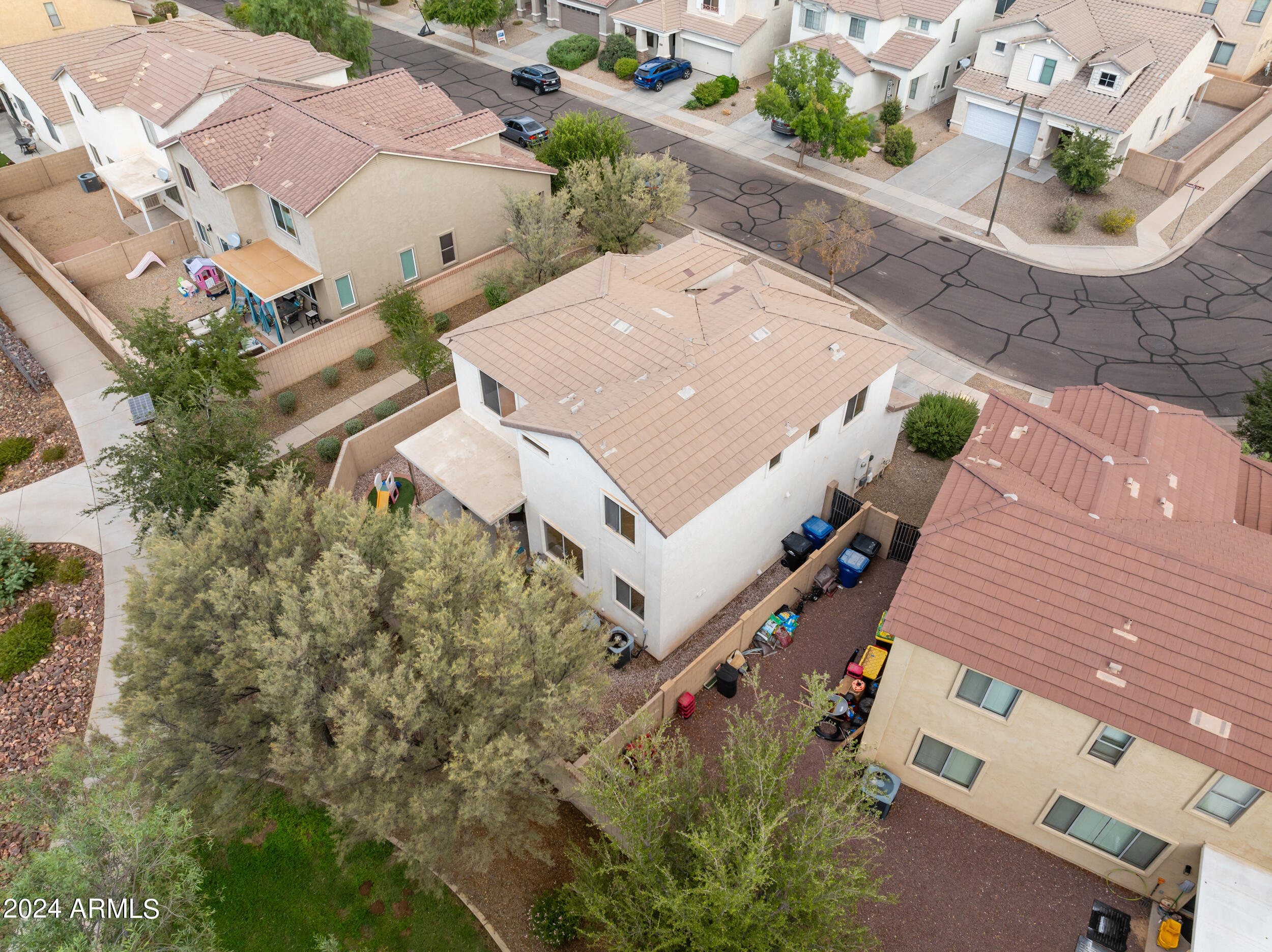 17405 W MANDALAY Lane