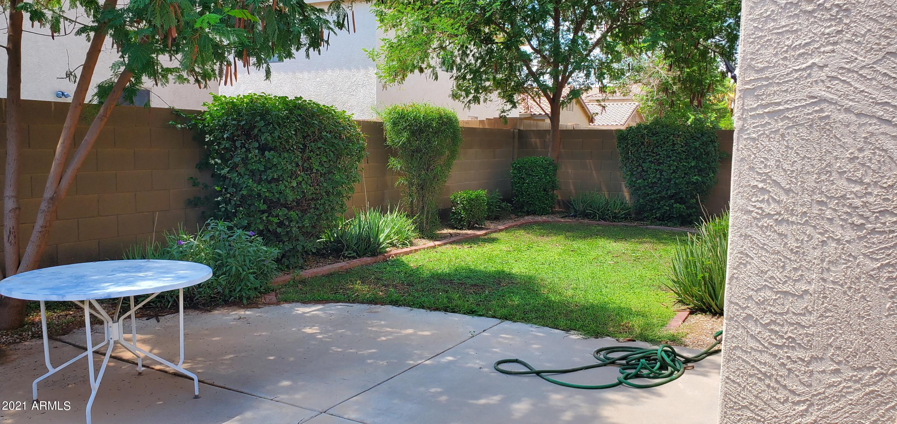 2311 E PEACH TREE Drive