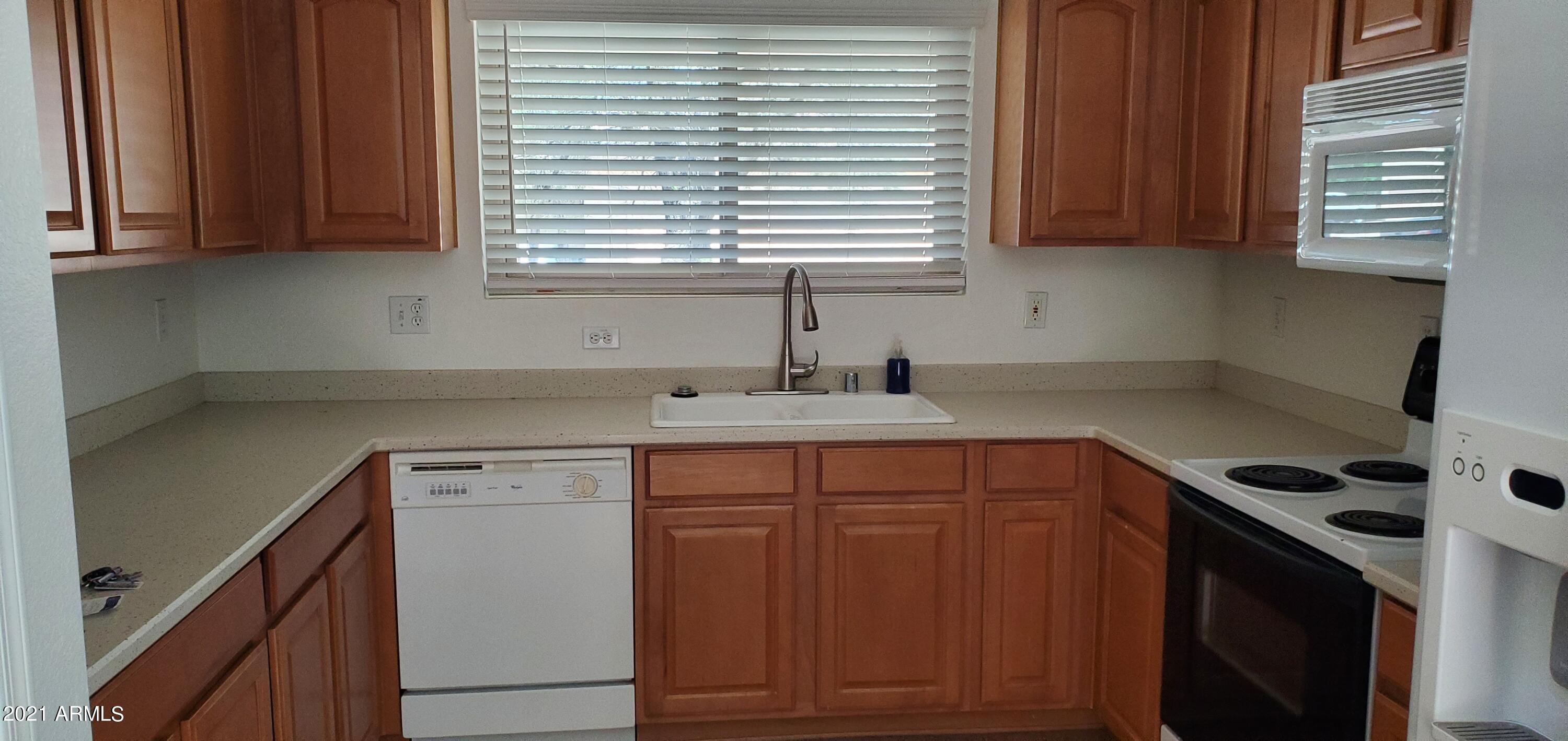 2311 E PEACH TREE Drive