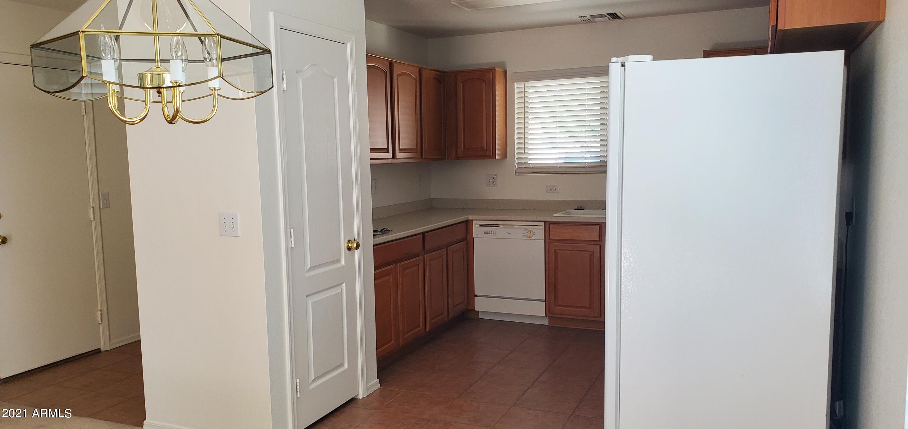 2311 E PEACH TREE Drive