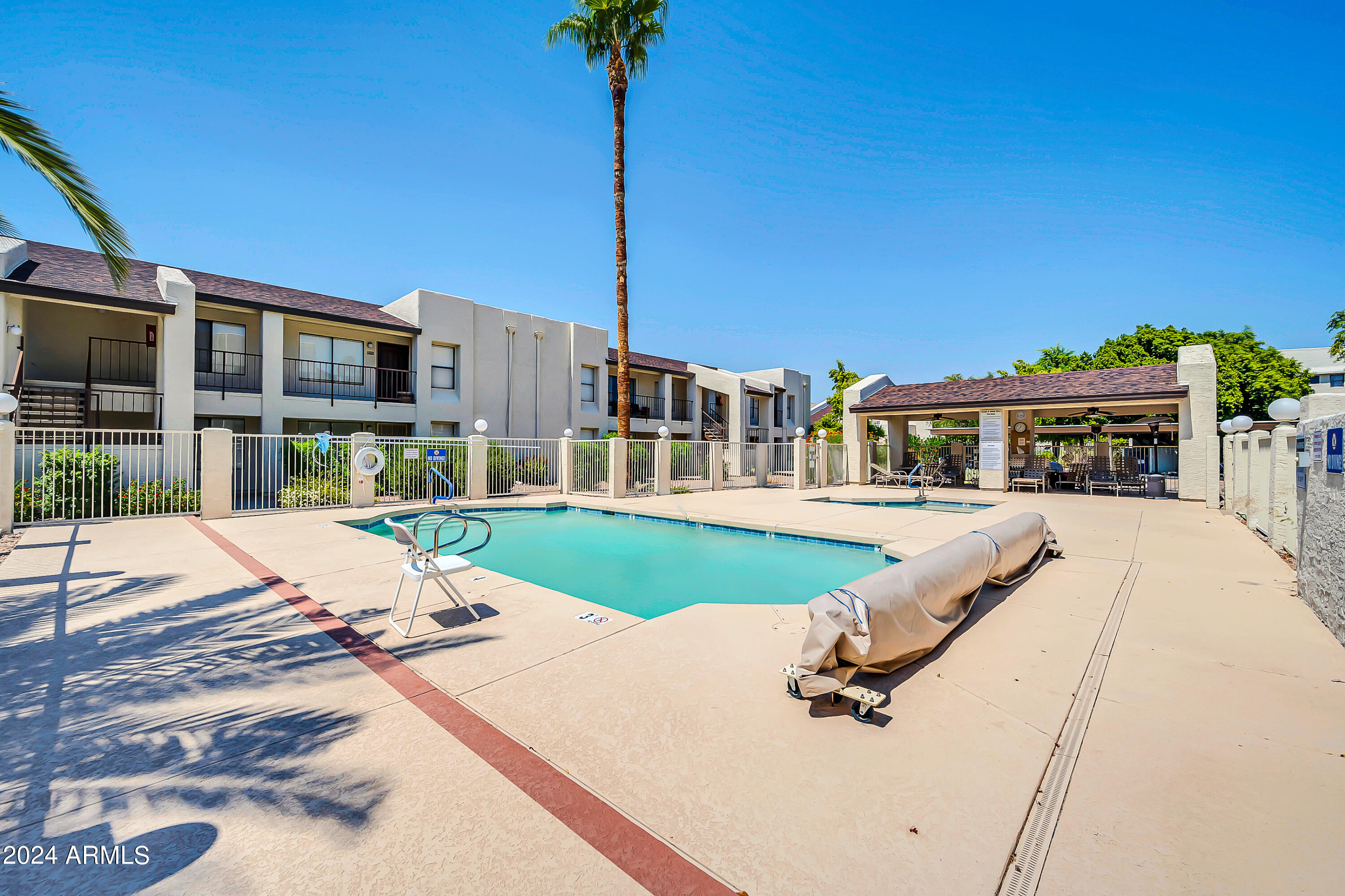 5518 E LINDSTROM Lane # 2022
