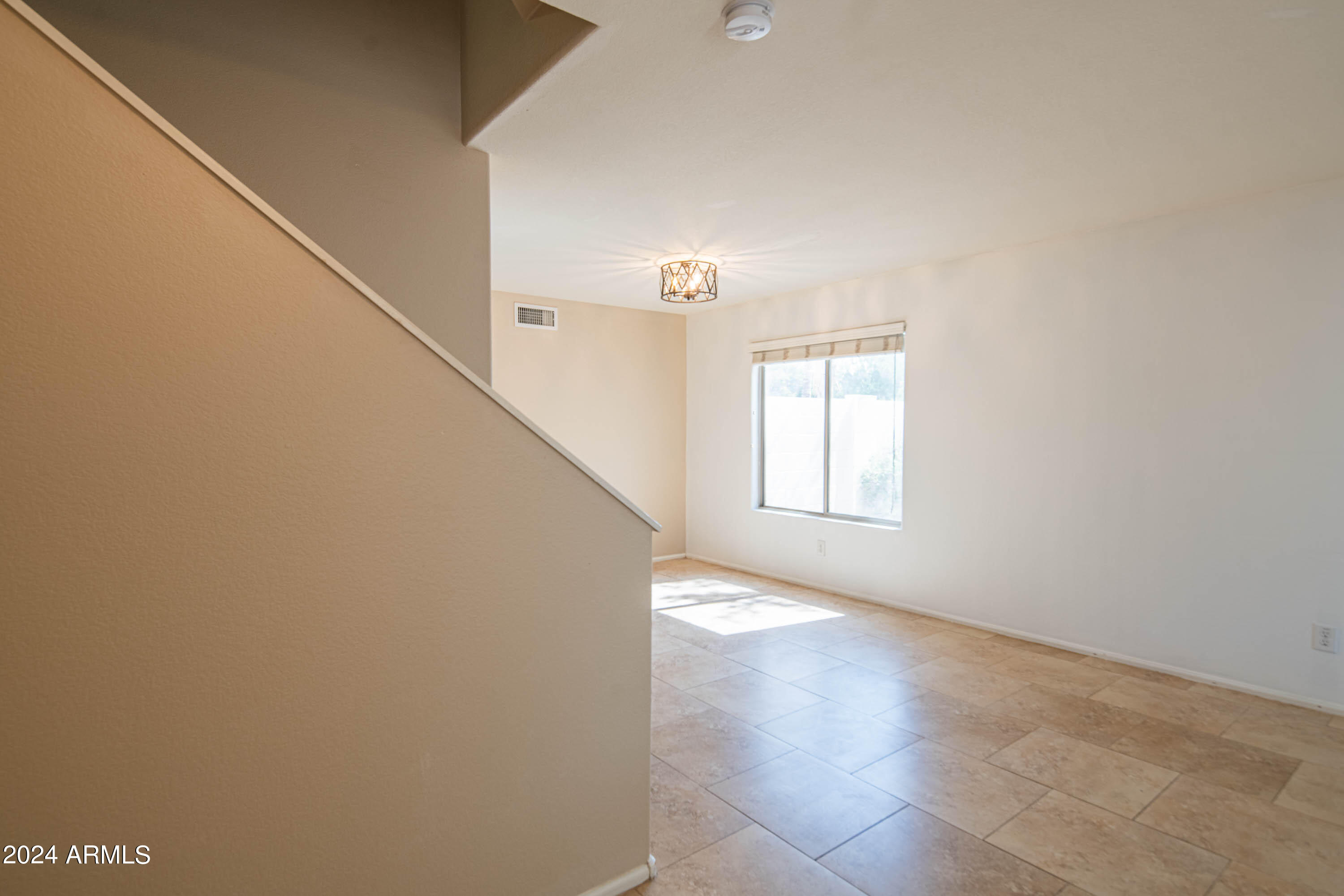 2508 W RUNNING DEER Trail