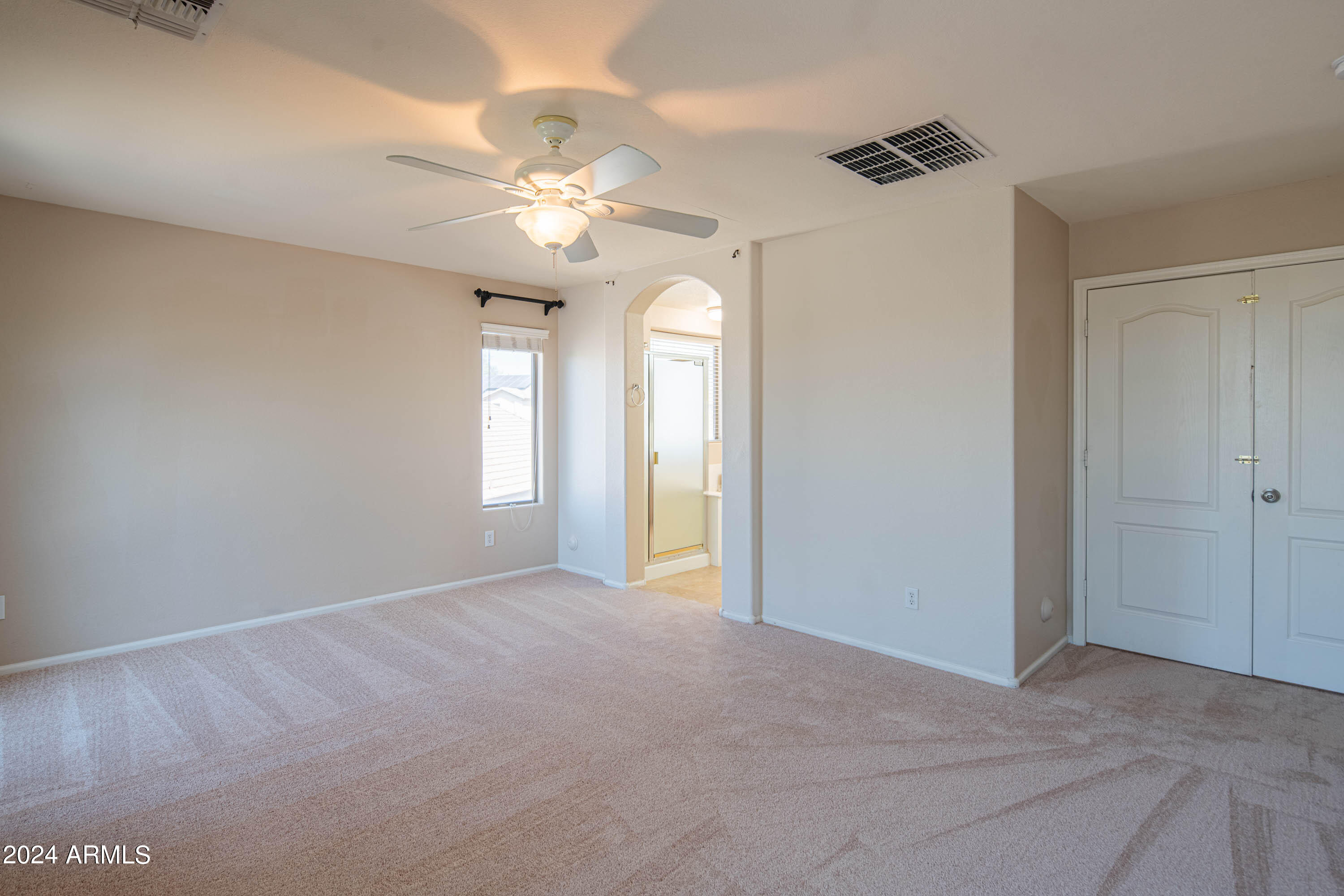 2508 W RUNNING DEER Trail