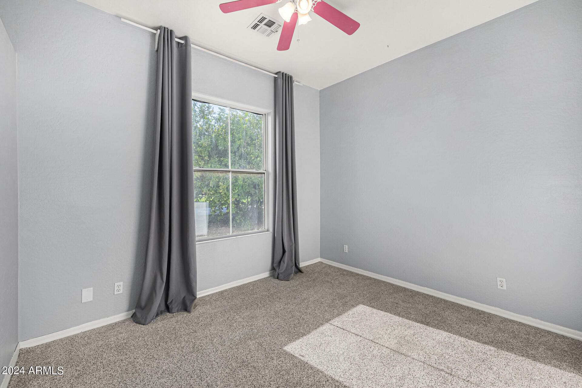 2565 E QUEEN CREEK Road