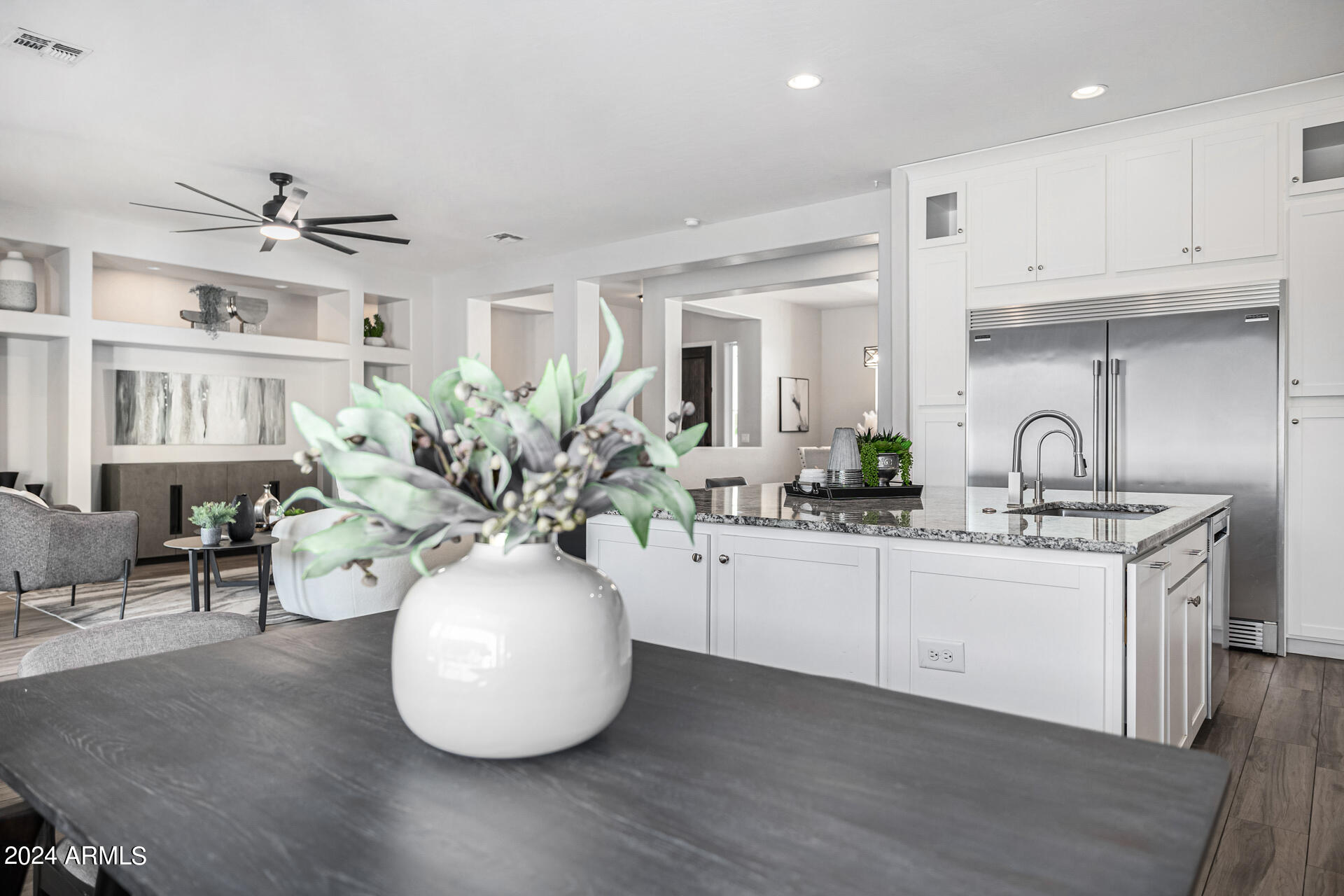 2565 E QUEEN CREEK Road