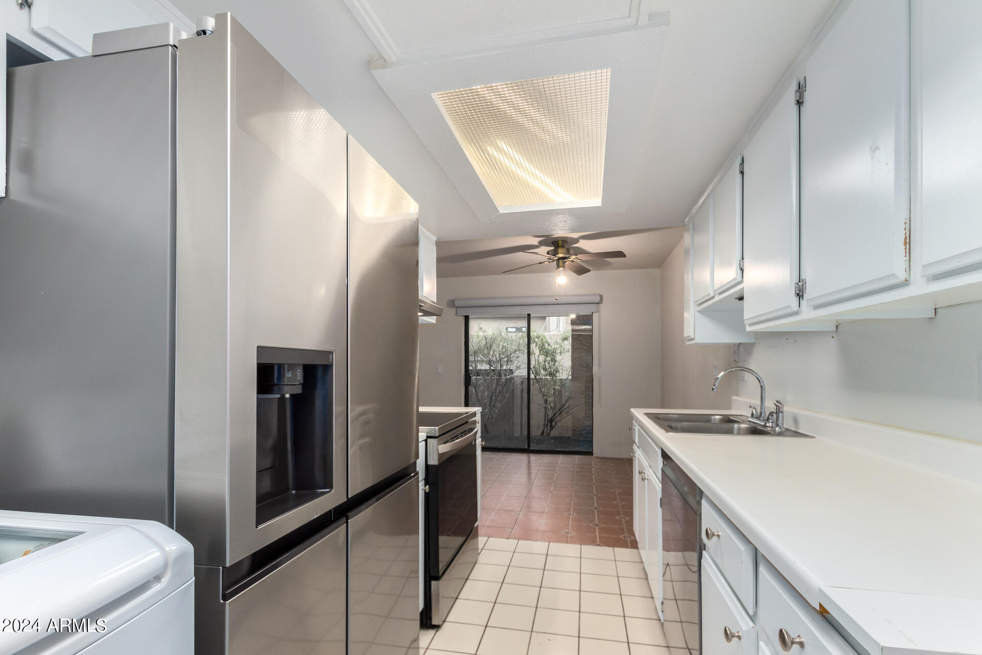 10410 N 7TH Place # 2