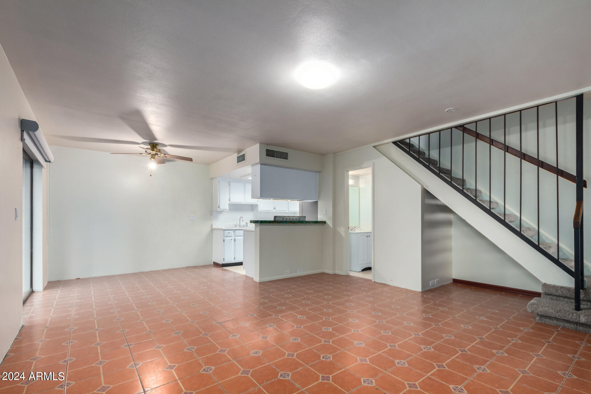 10410 N 7TH Place # 2