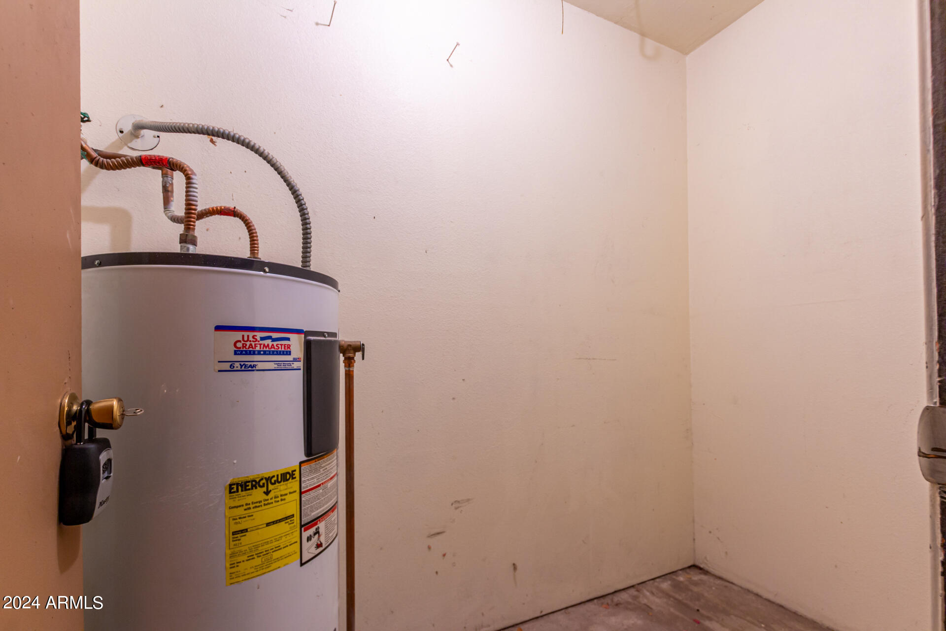 10410 N 7TH Place # 2