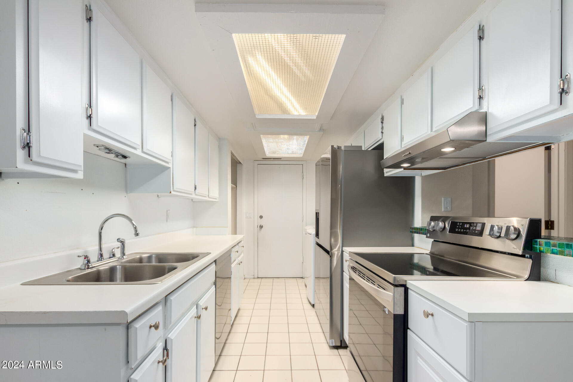 10410 N 7TH Place # 2