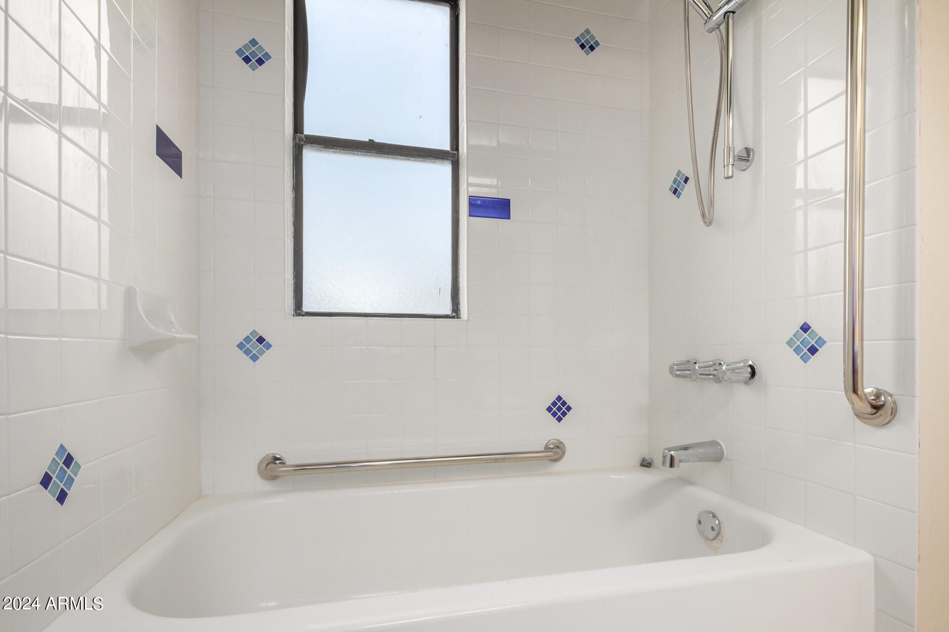 10410 N 7TH Place # 2