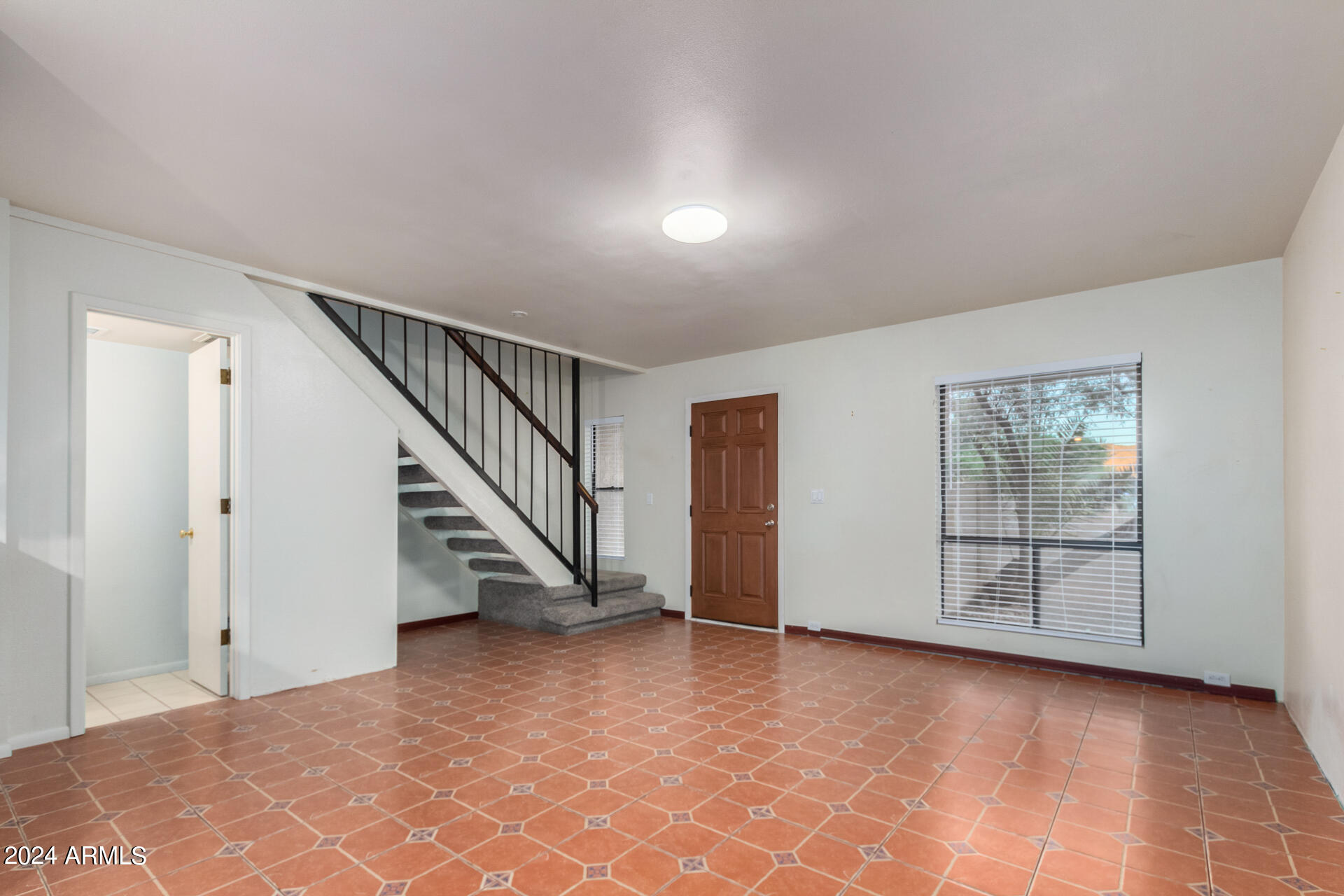 10410 N 7TH Place # 2