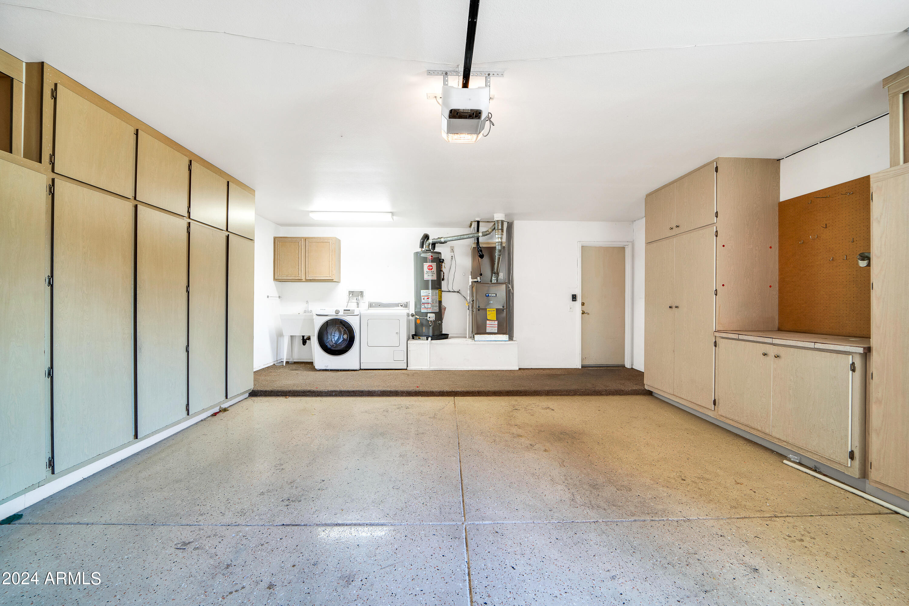 14130 W DESERT GLEN Drive