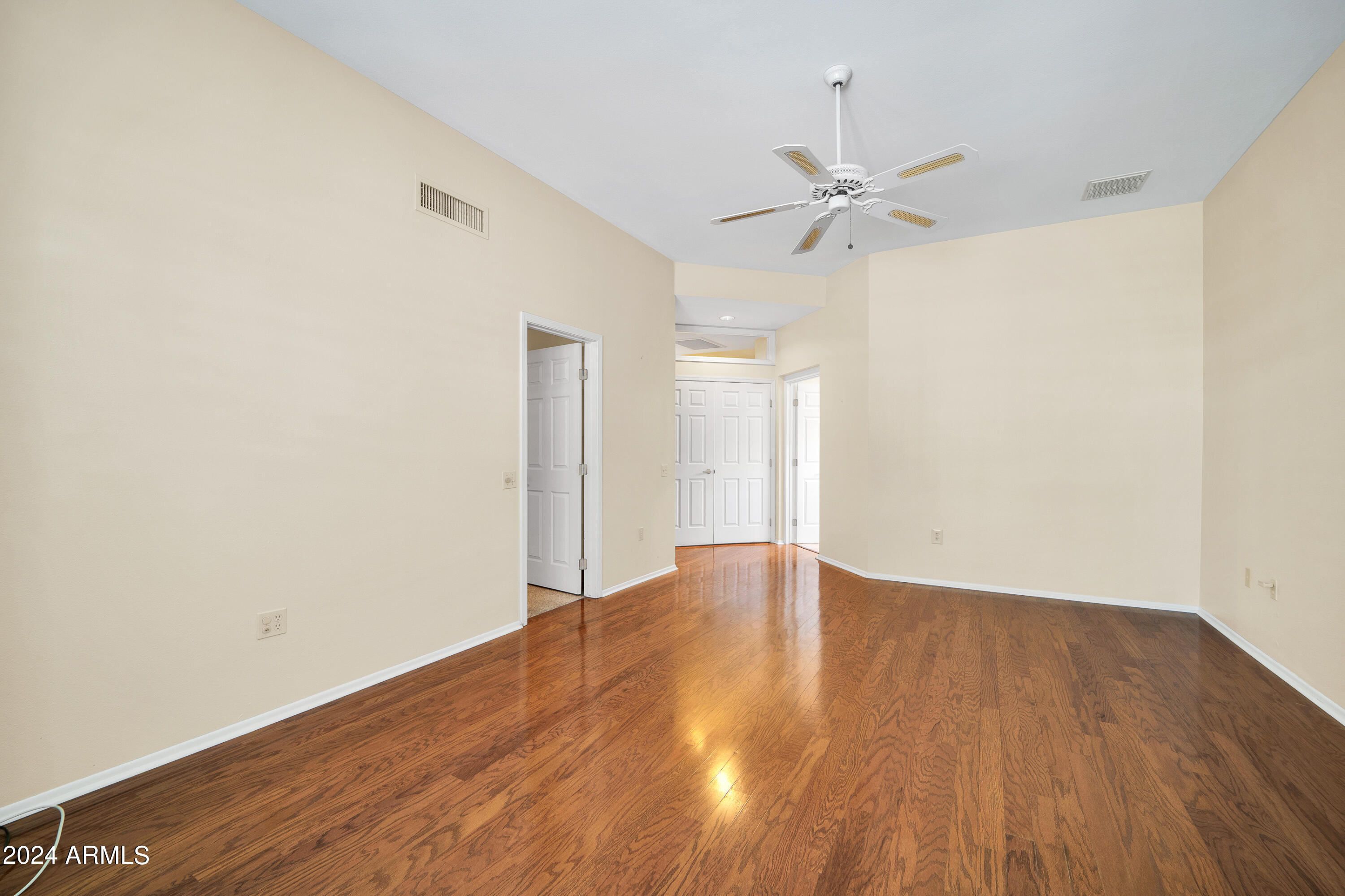 14130 W DESERT GLEN Drive