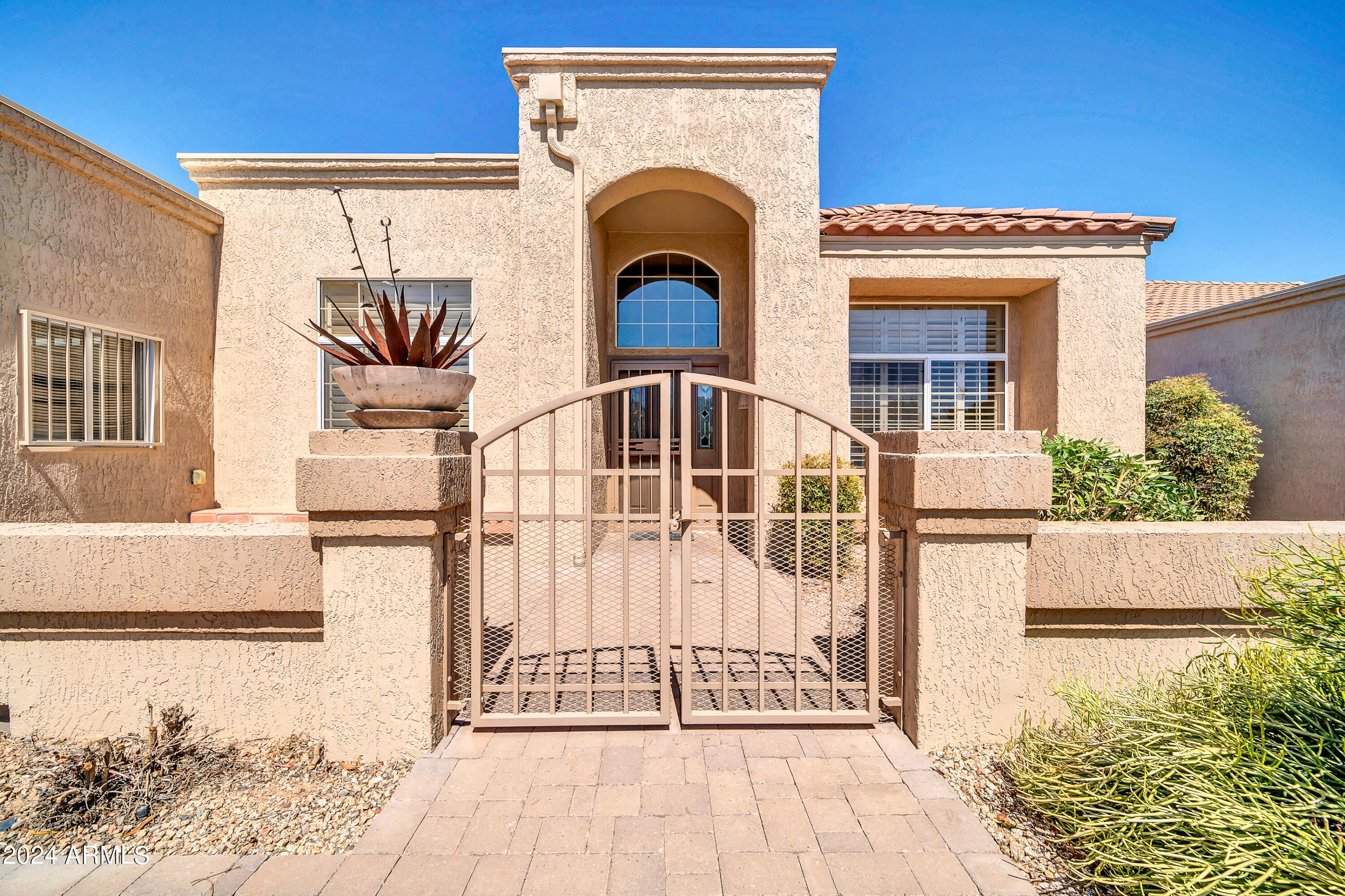 14130 W DESERT GLEN Drive
