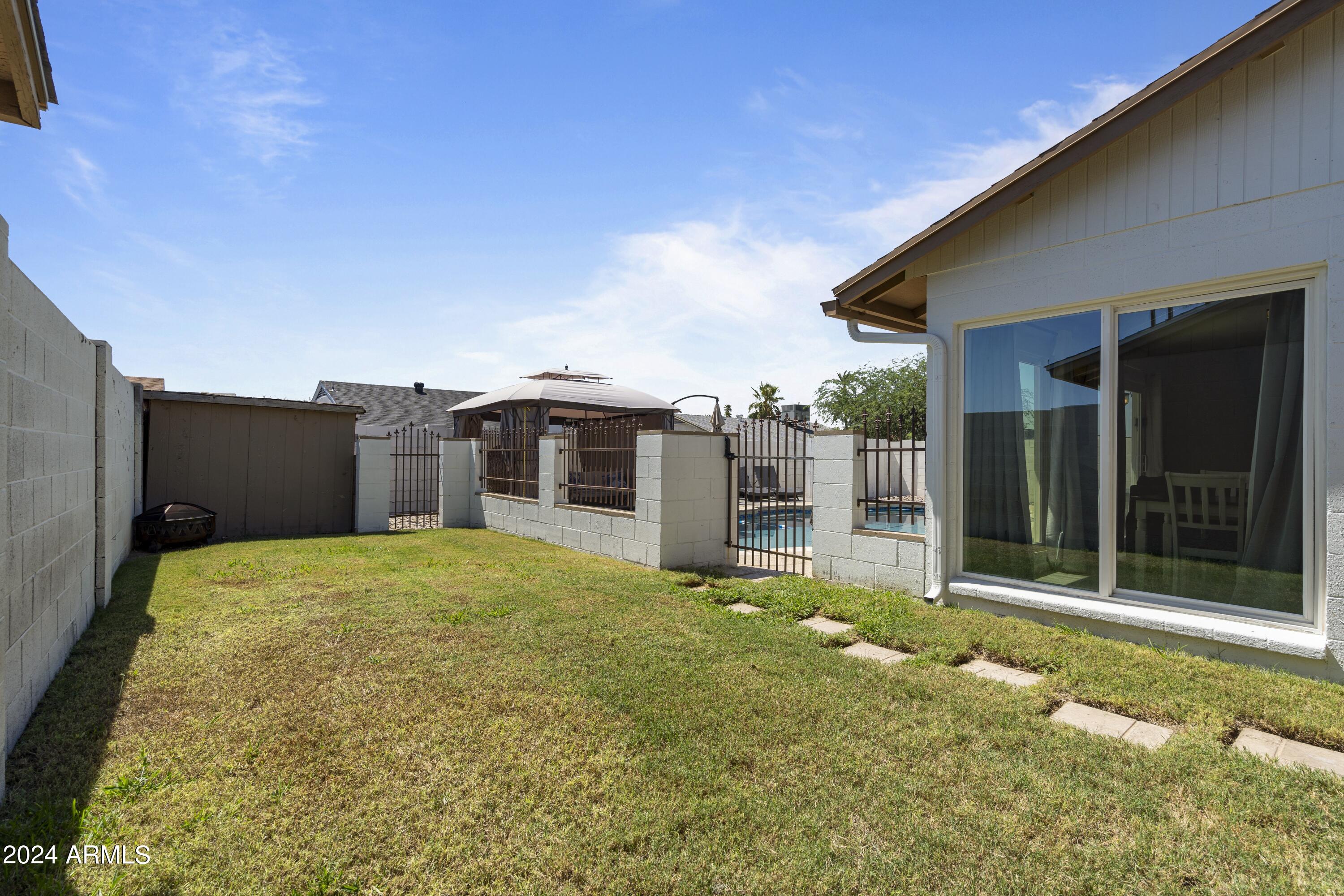 5205 W MOUNTAIN VIEW Road