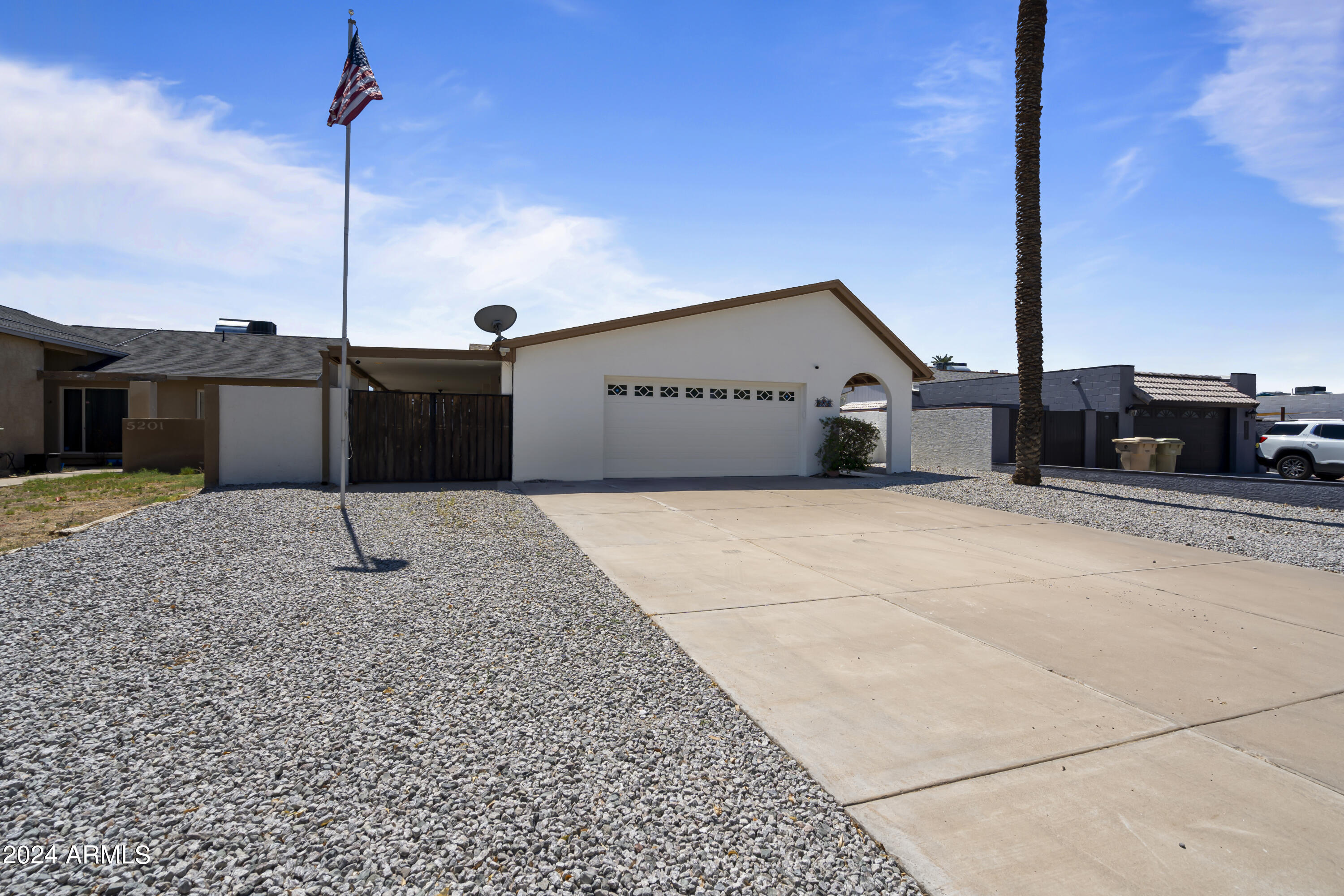 5205 W MOUNTAIN VIEW Road