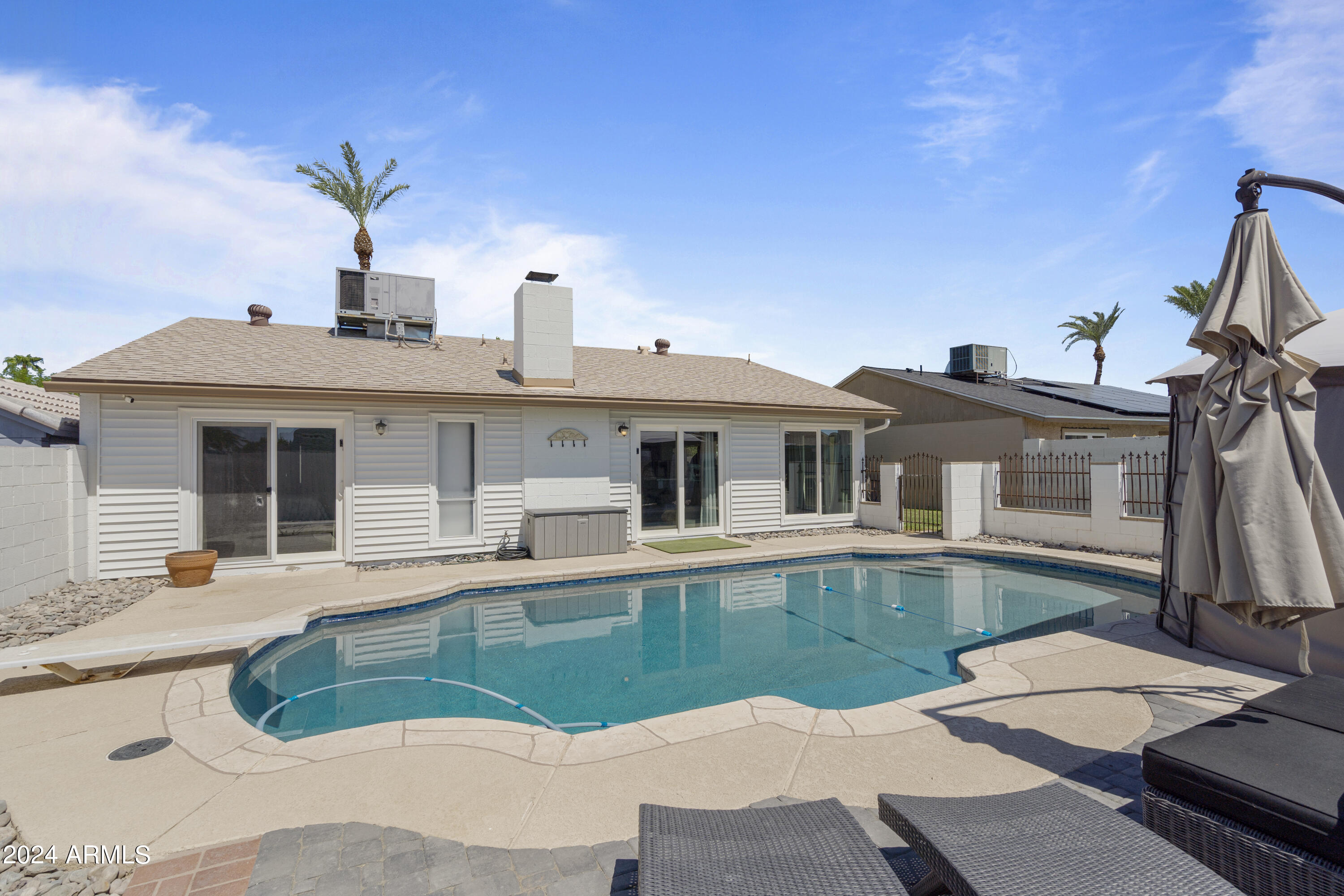 5205 W MOUNTAIN VIEW Road
