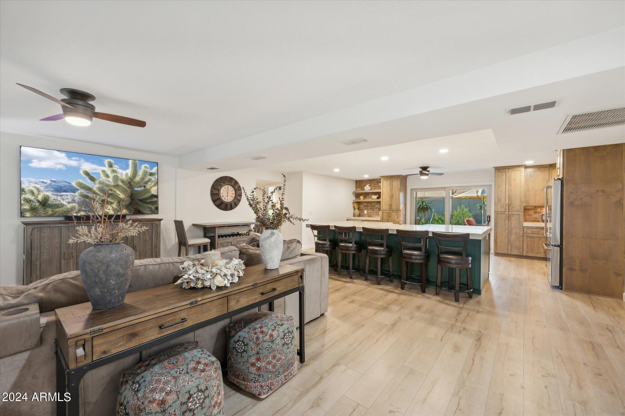 8132 E JACKRABBIT Road