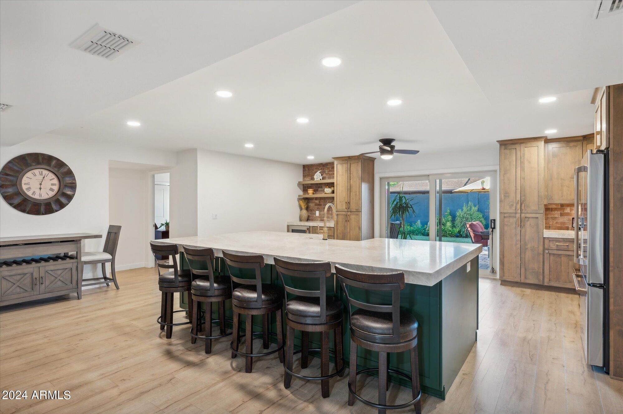 8132 E JACKRABBIT Road