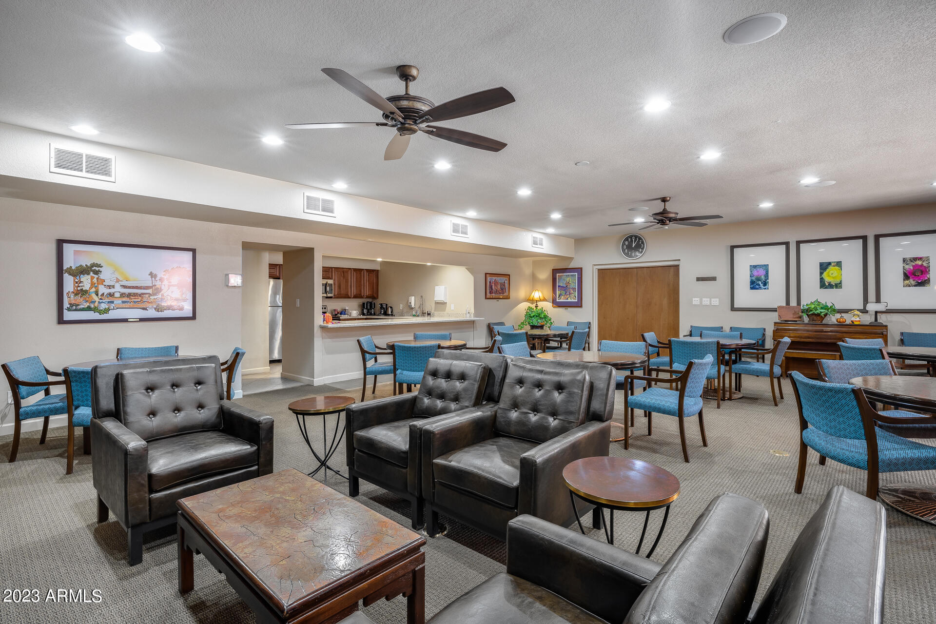 4303 E CACTUS Road # 441