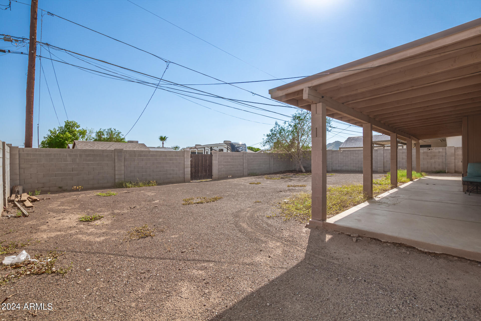 1313 E CHRISTY Drive