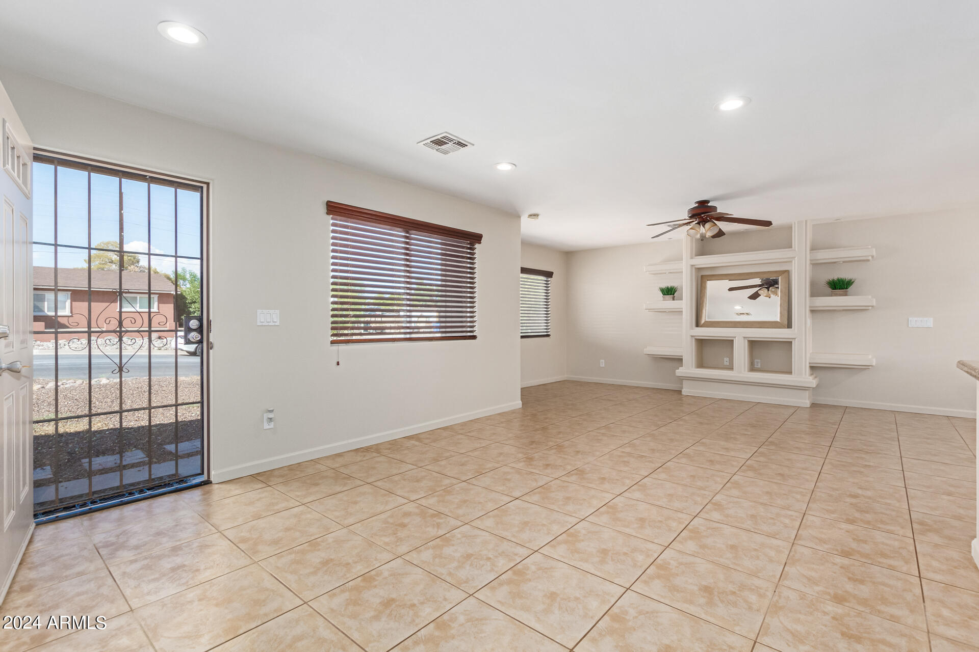 1313 E CHRISTY Drive