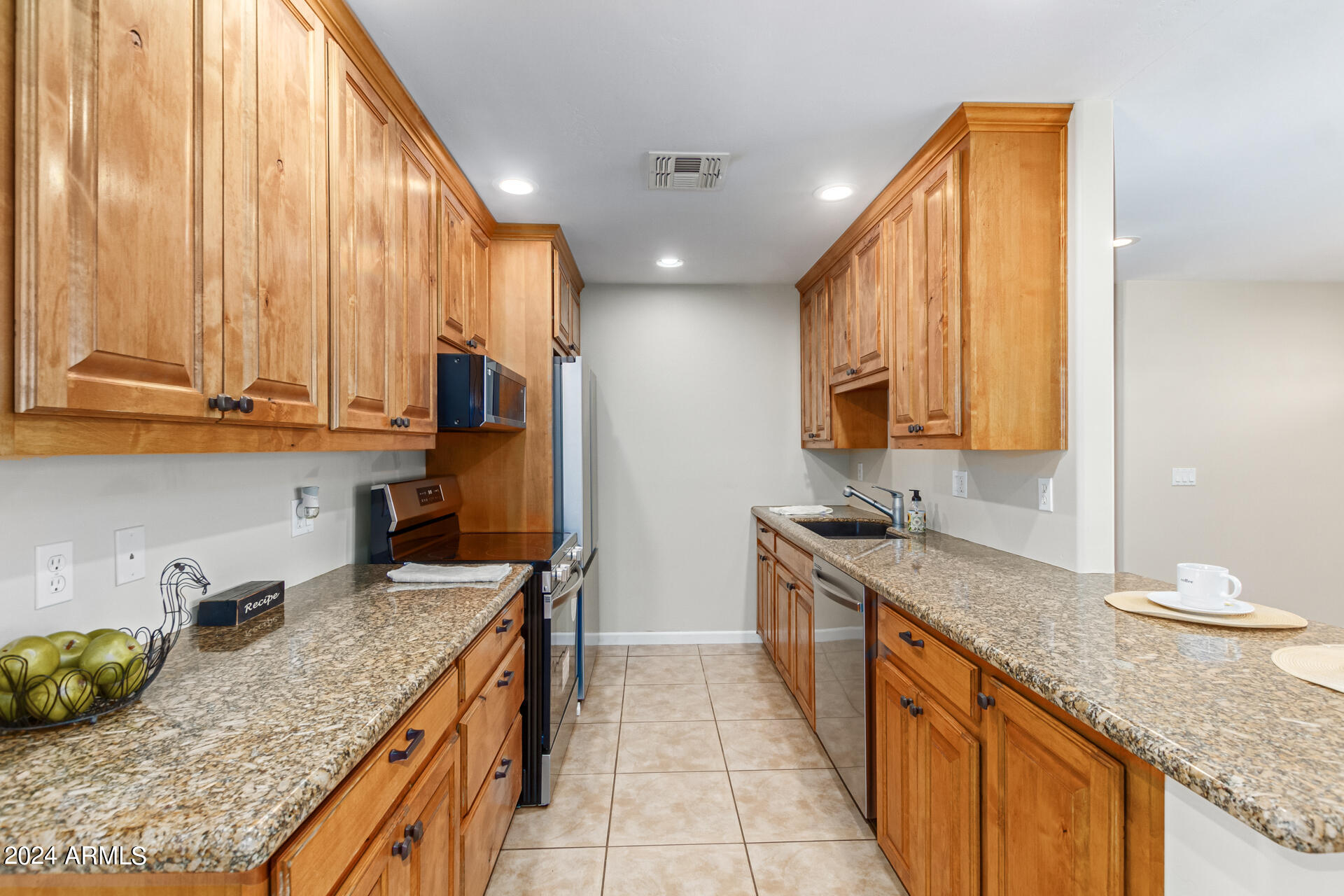 1313 E CHRISTY Drive