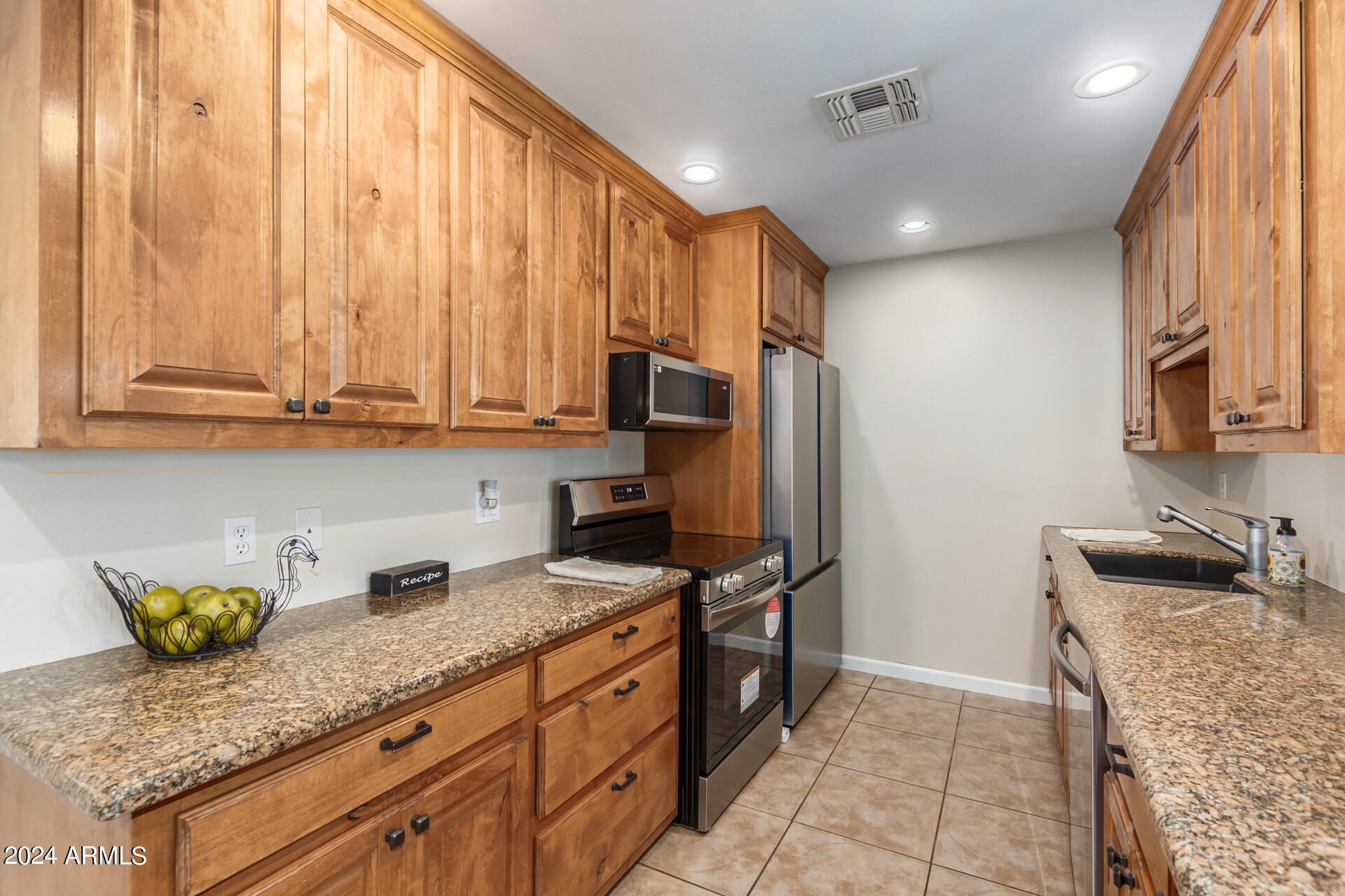 1313 E CHRISTY Drive