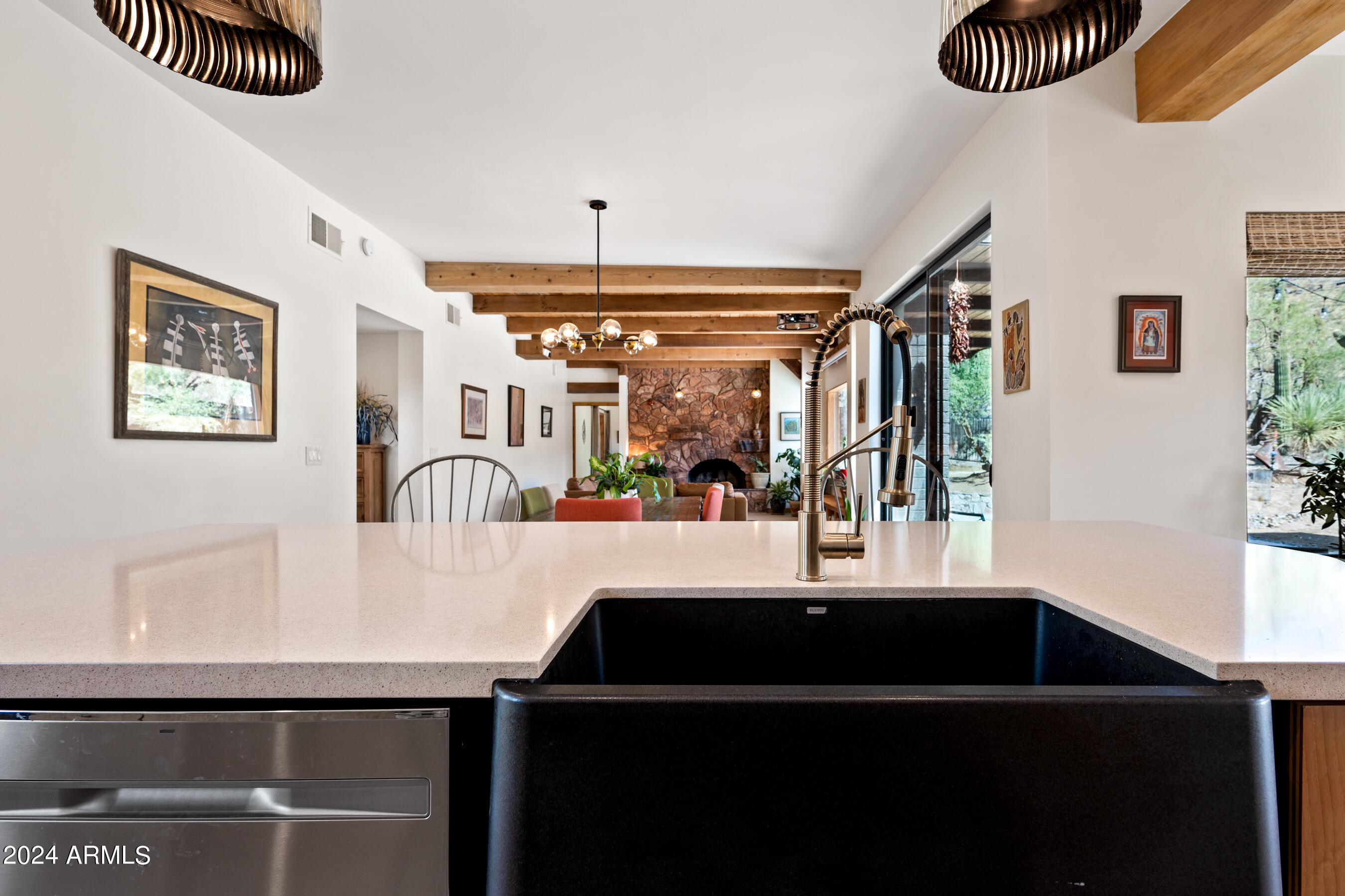 8243 S 40TH Street